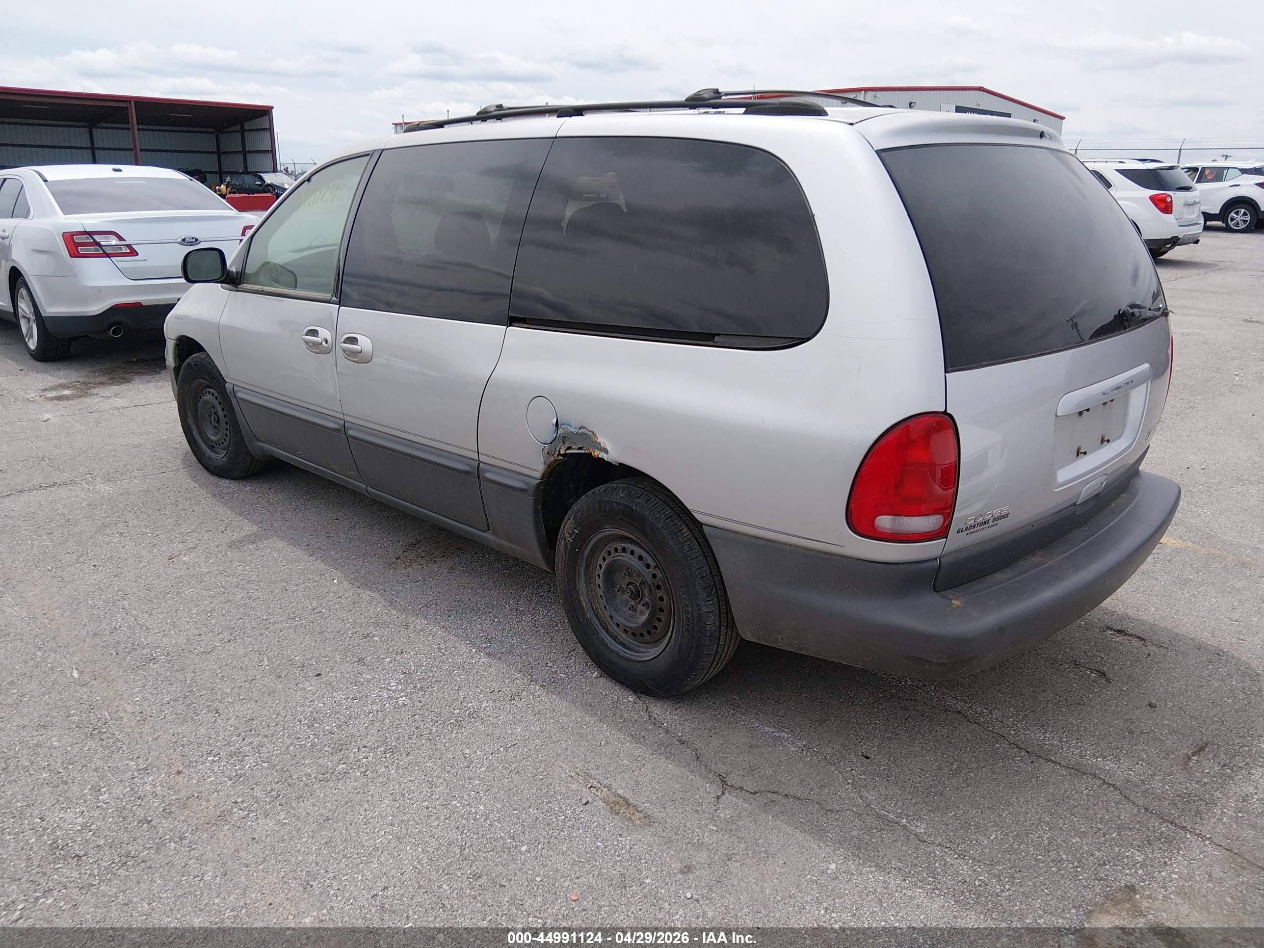 DODGE GRAND image 3