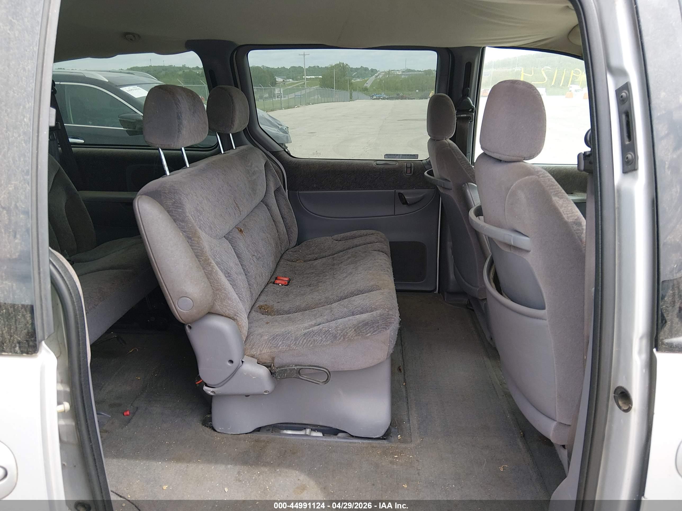 DODGE GRAND image 8