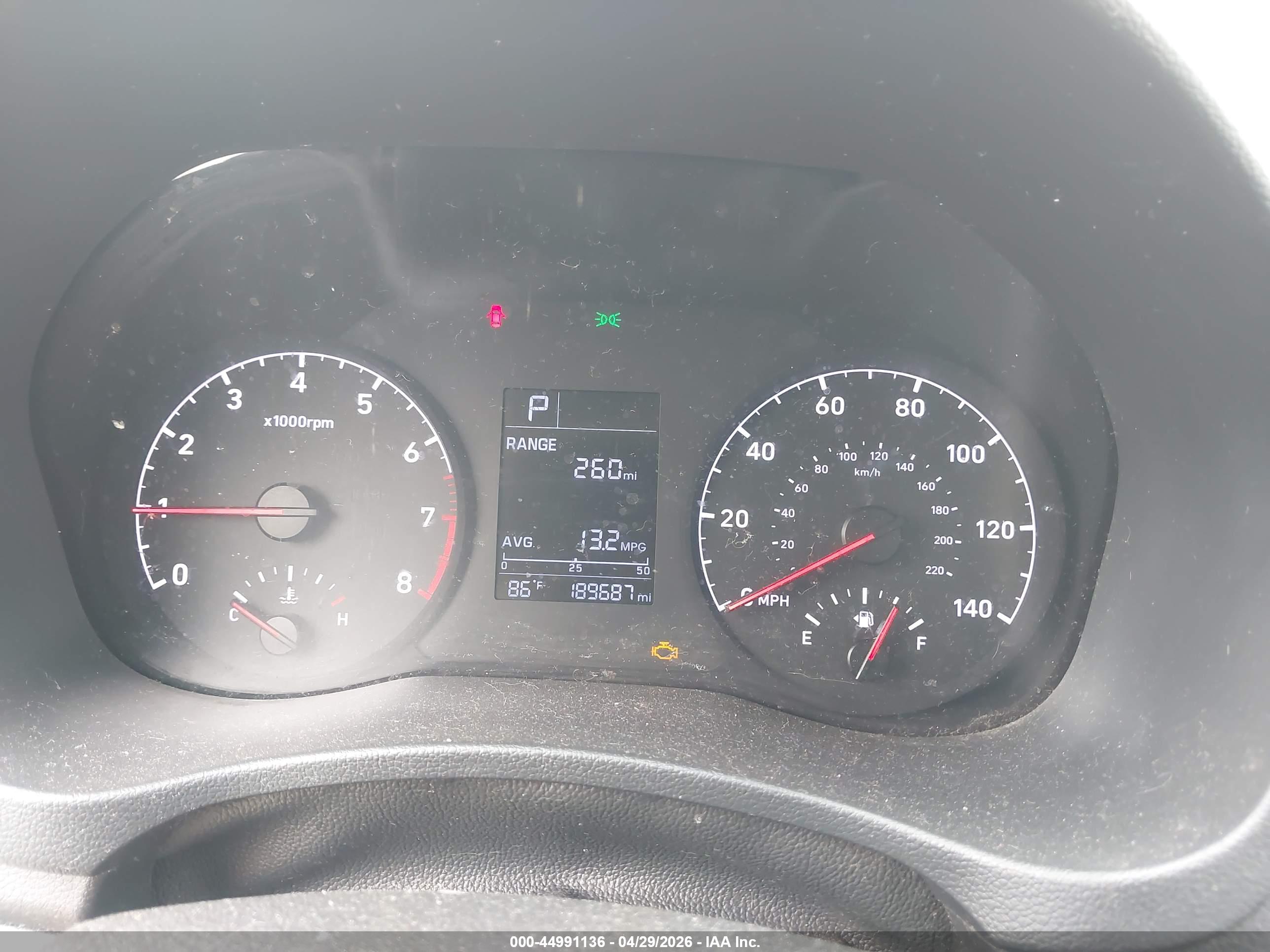 HYUNDAI ACCENT image 7