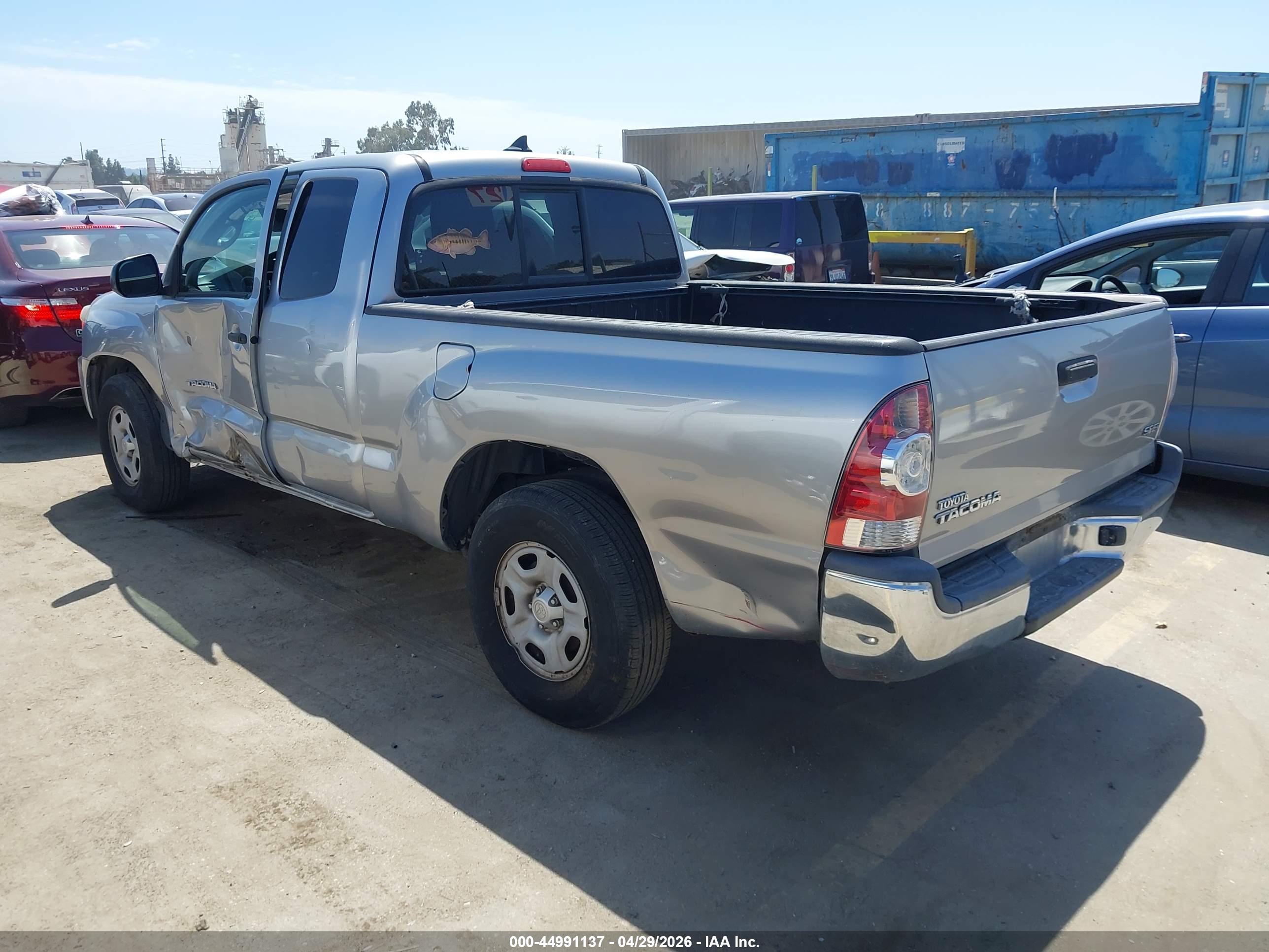 TOYOTA TACOMA image 3