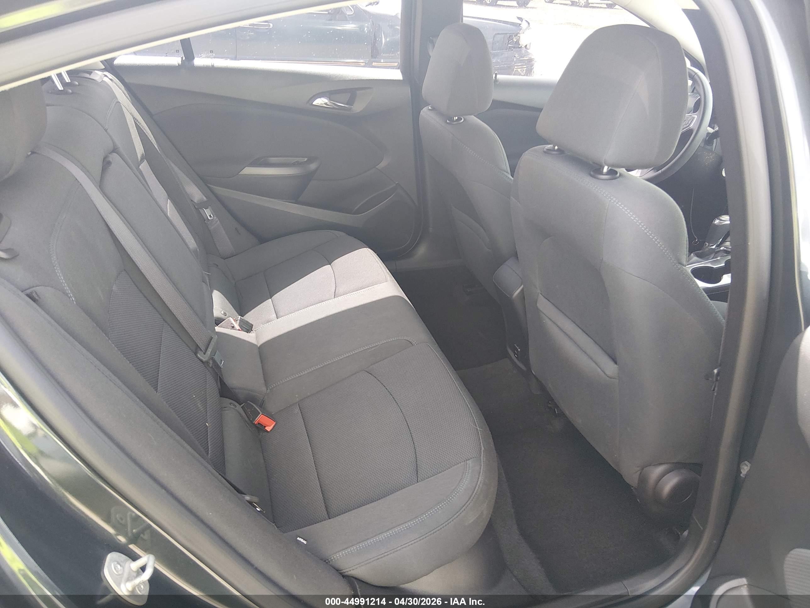 CHEVROLET CRUZE image 8