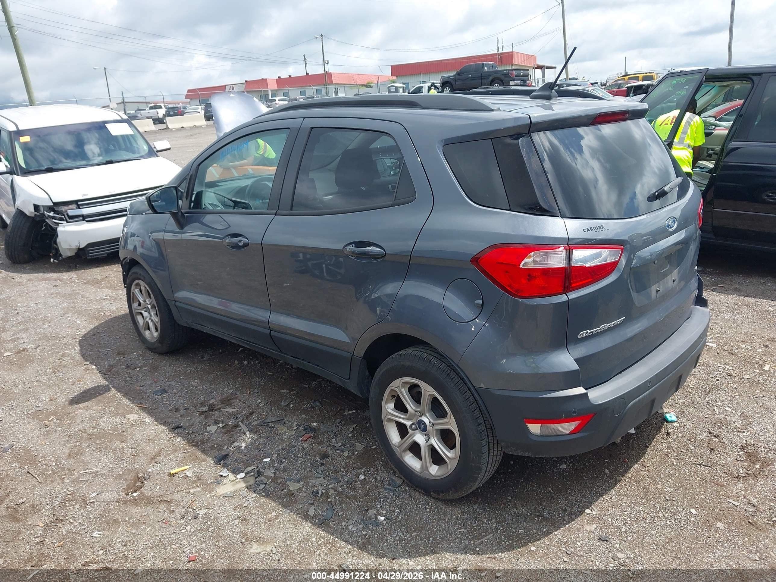 FORD ECOSPORT image 3