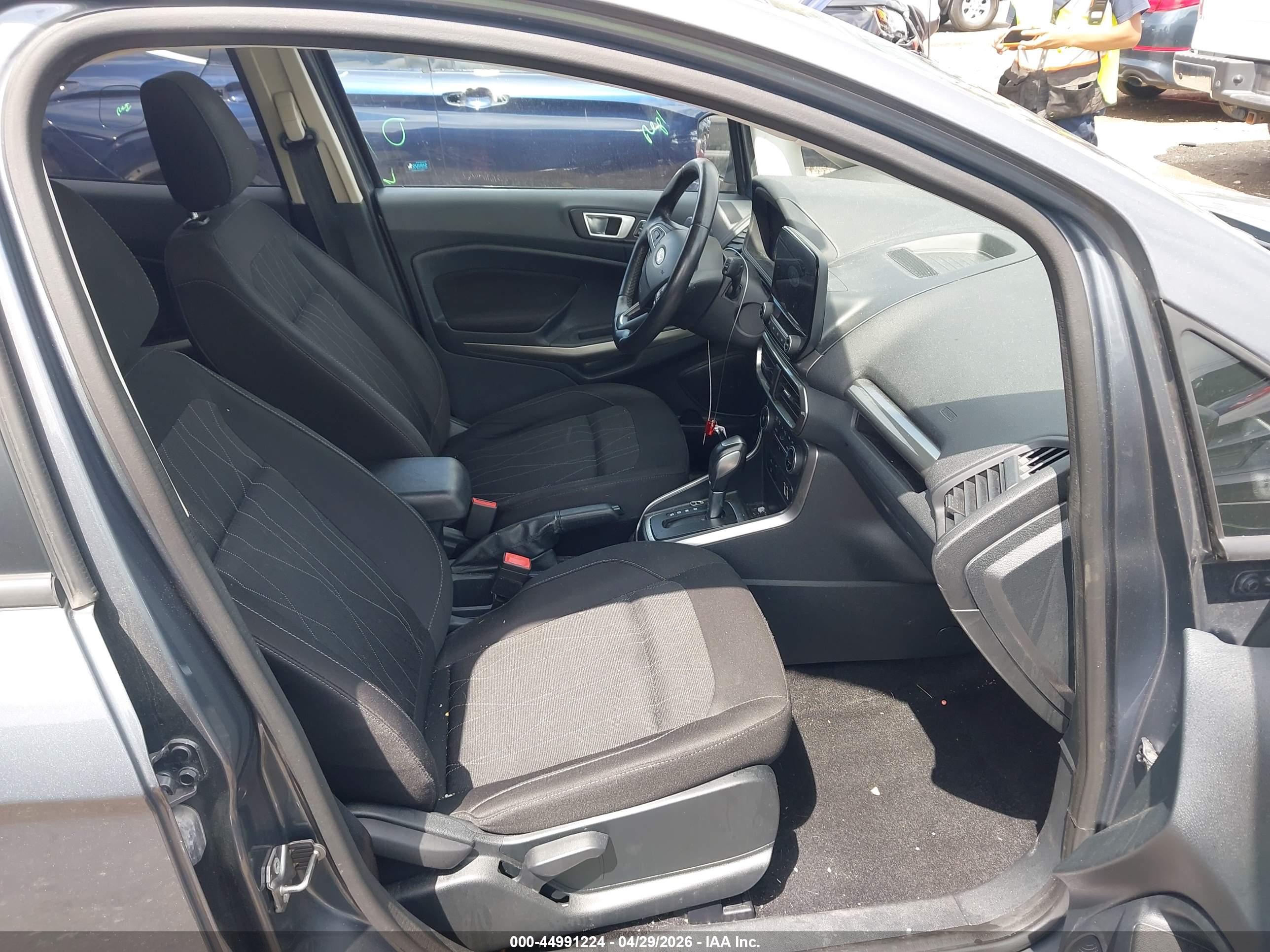 FORD ECOSPORT image 5