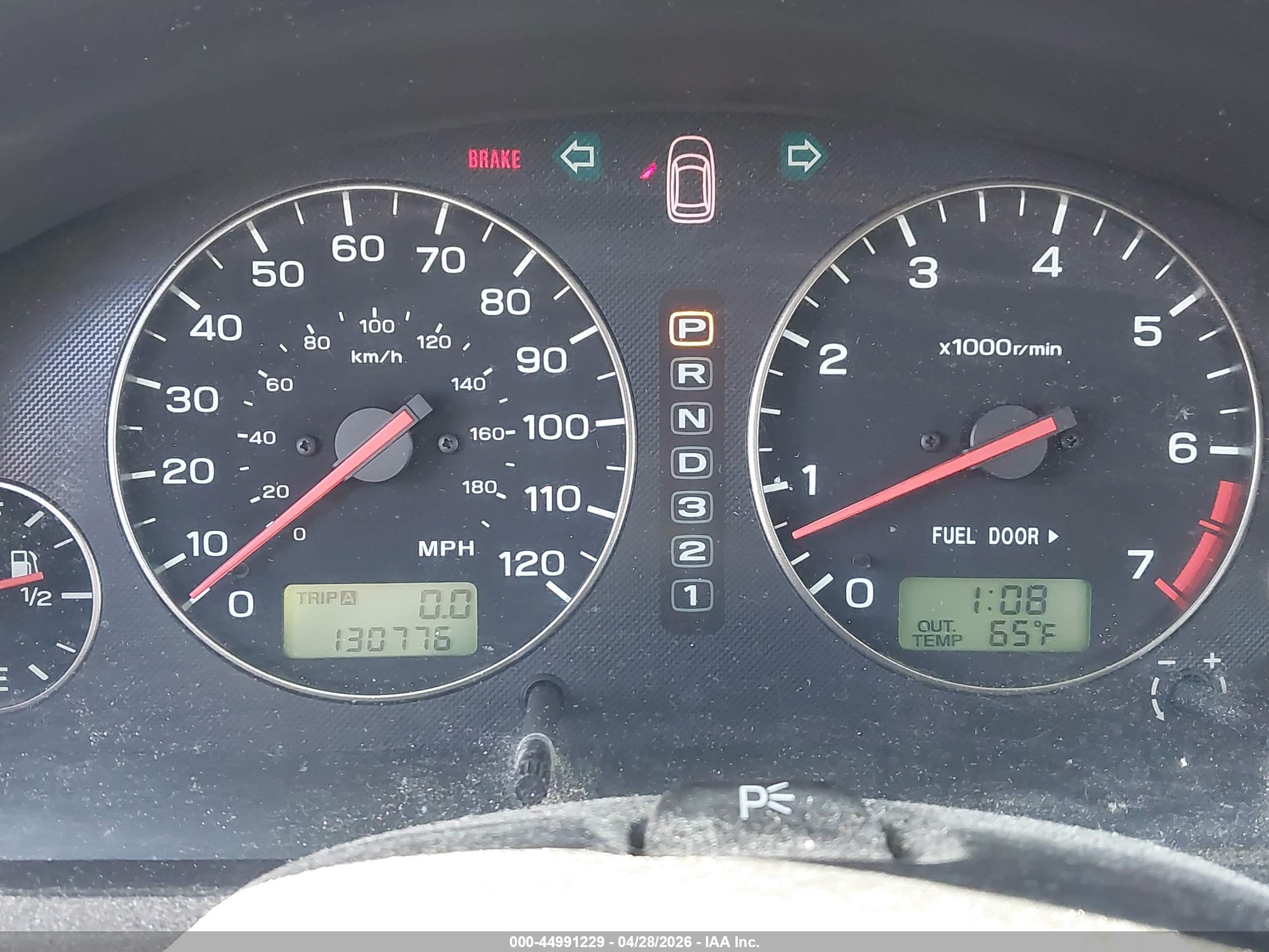 SUBARU OUTBACK image 7