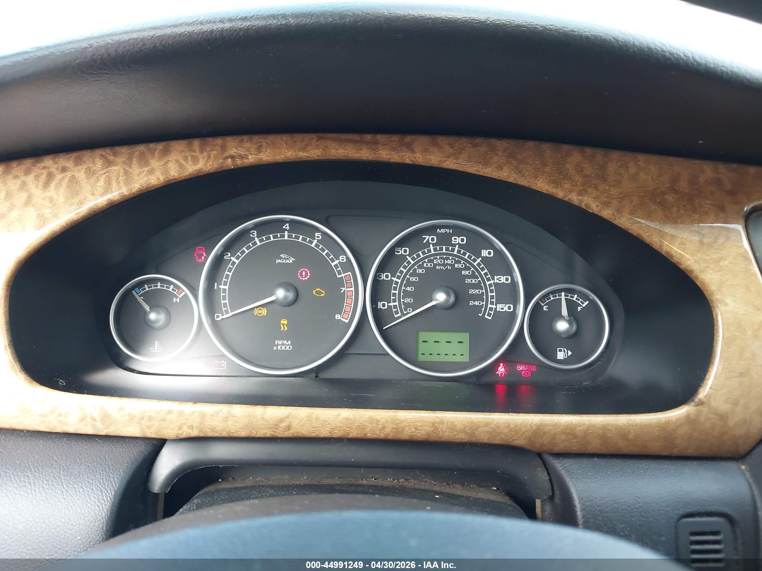 JAGUAR X-TYPE image 7