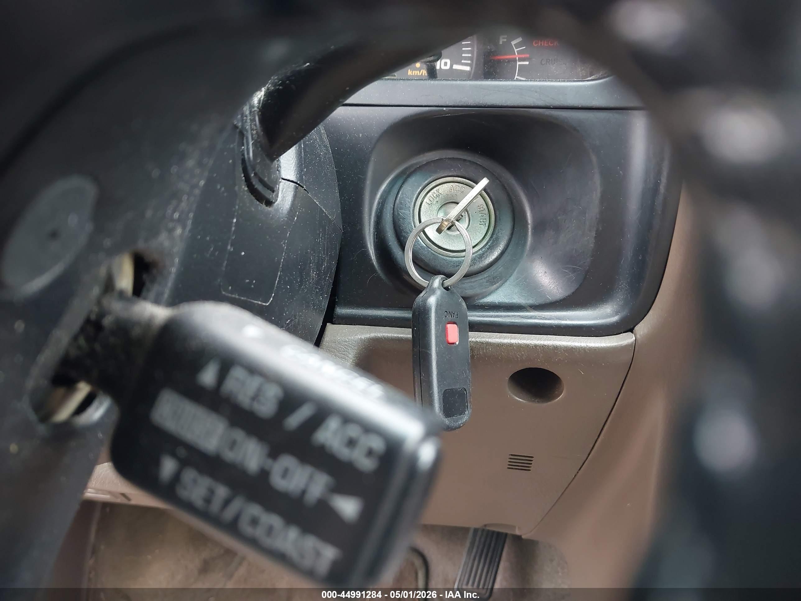 TOYOTA 4RUNNER image 11