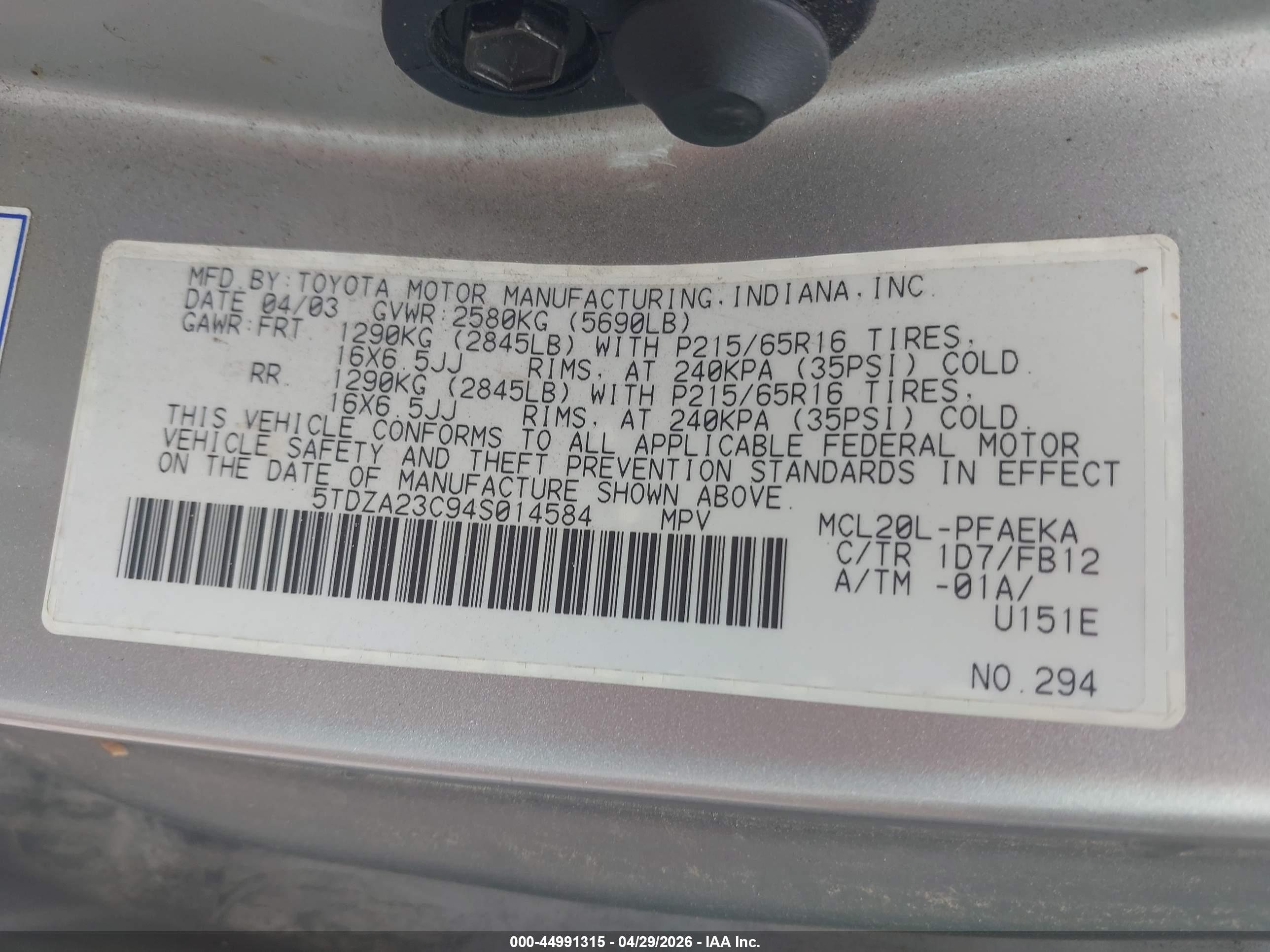 TOYOTA SIENNA image 9