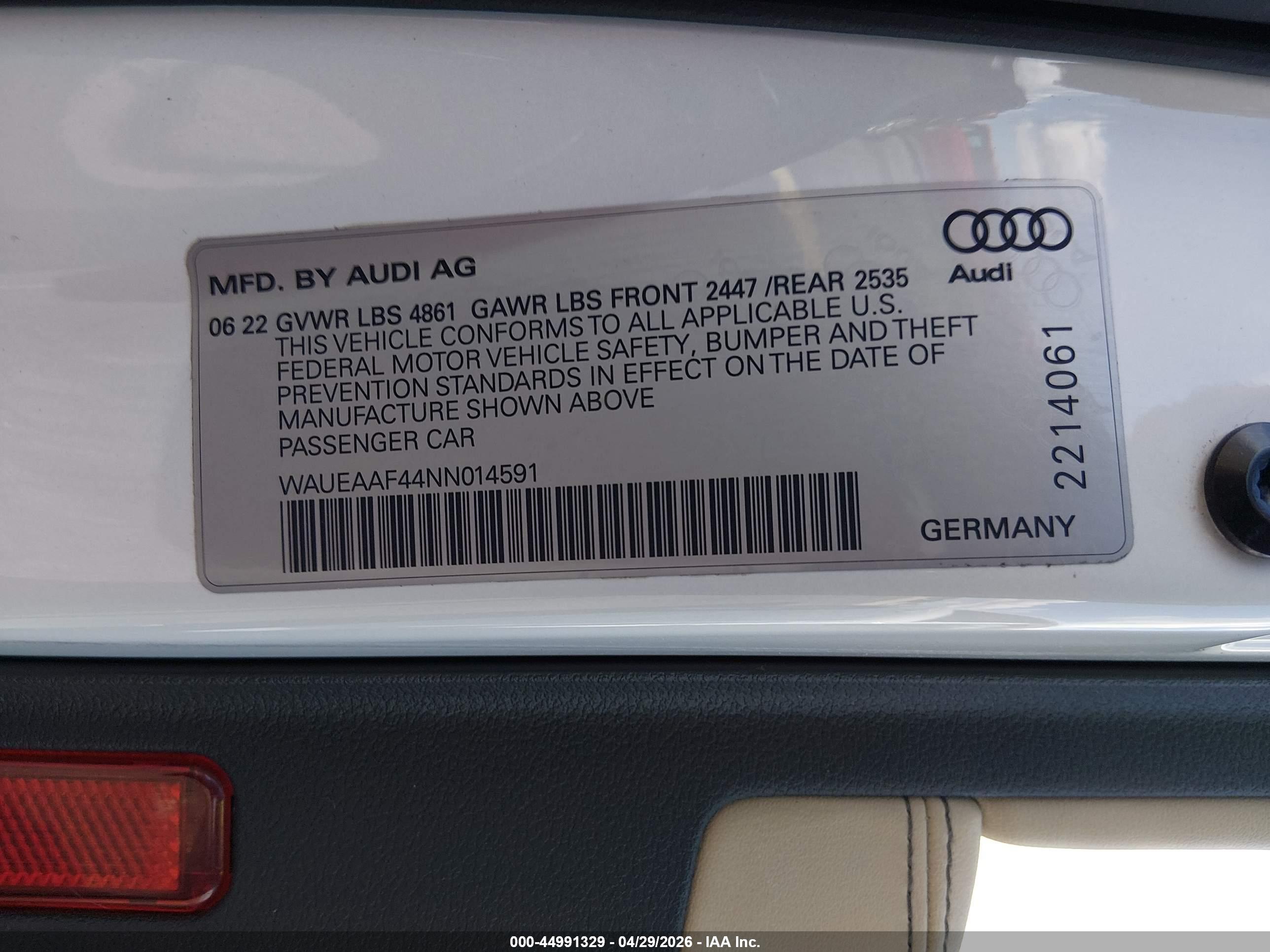 AUDI A4 image 9