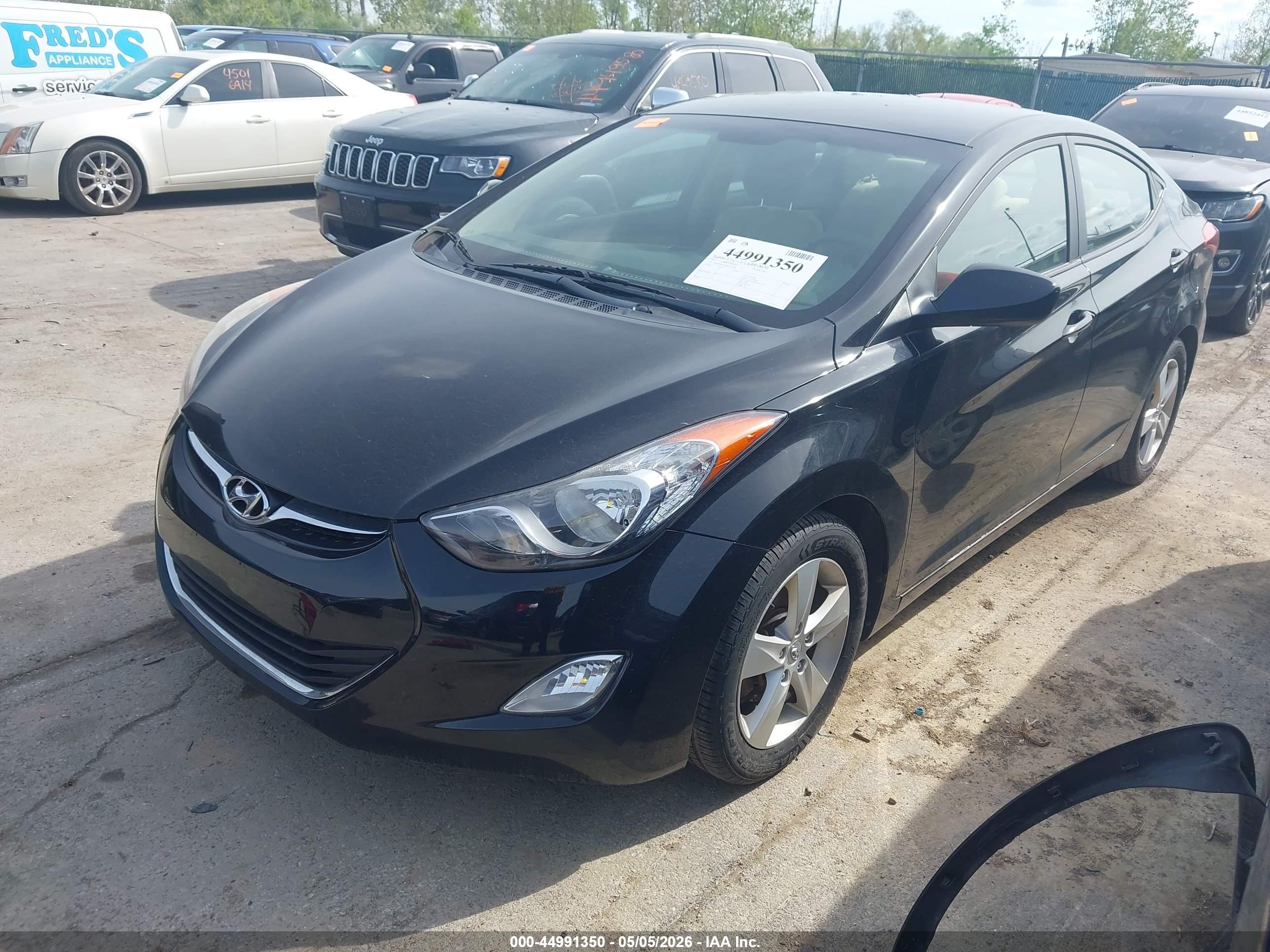 HYUNDAI ELANTRA image 2