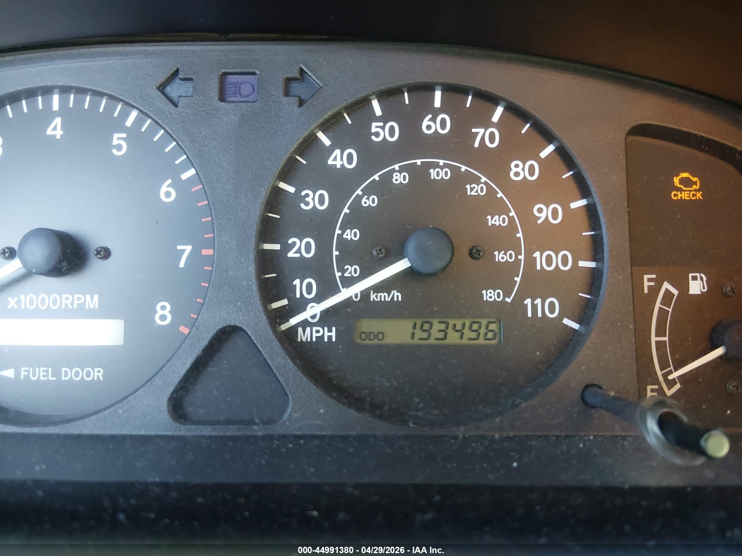 TOYOTA COROLLA image 7