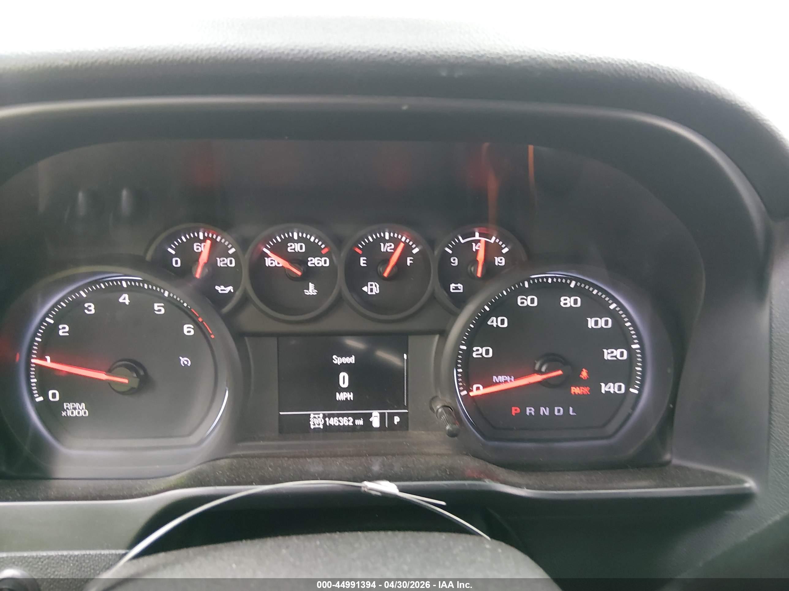 CHEVROLET SILVERADO image 7