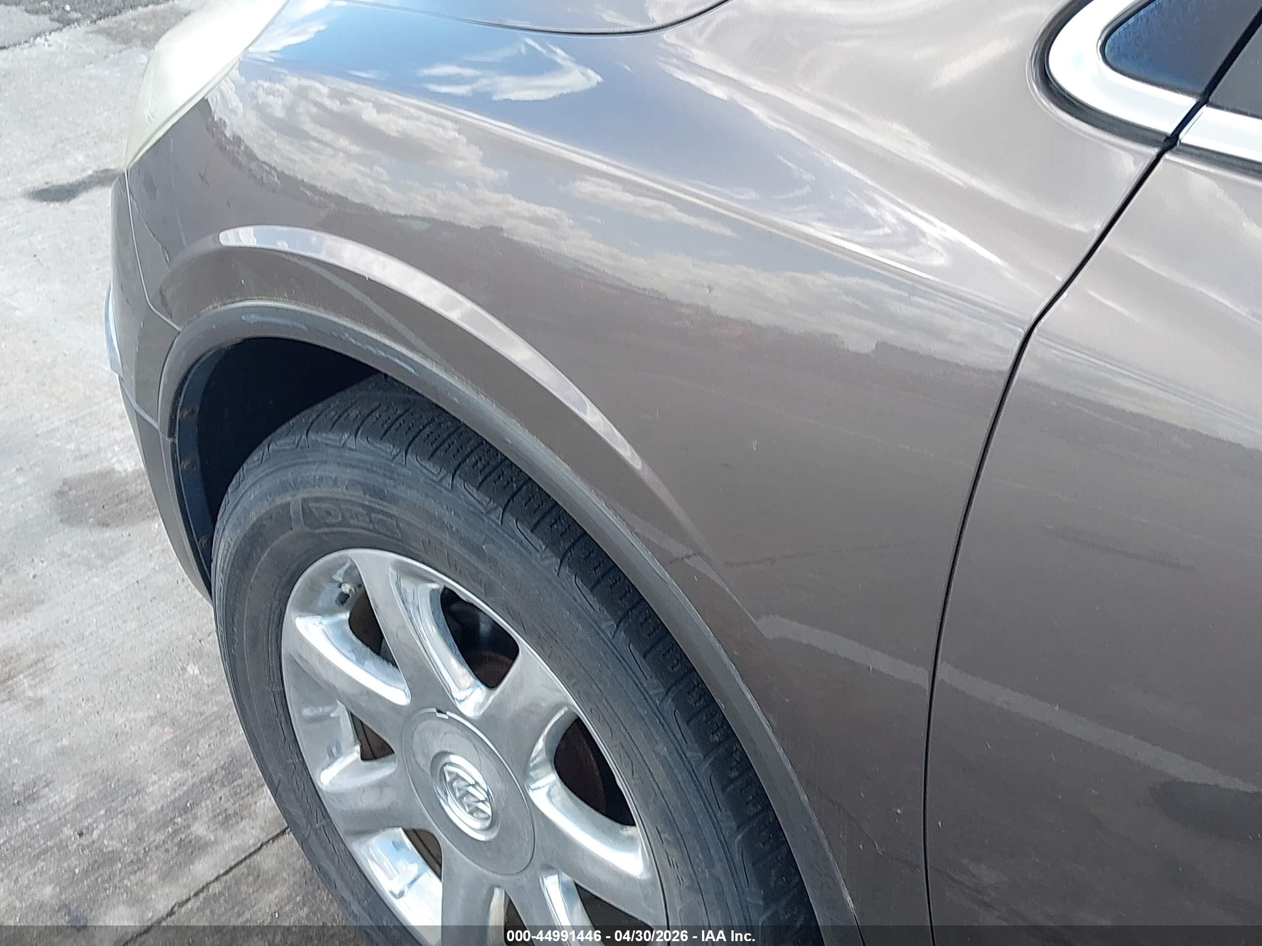 BUICK ENCLAVE image 6