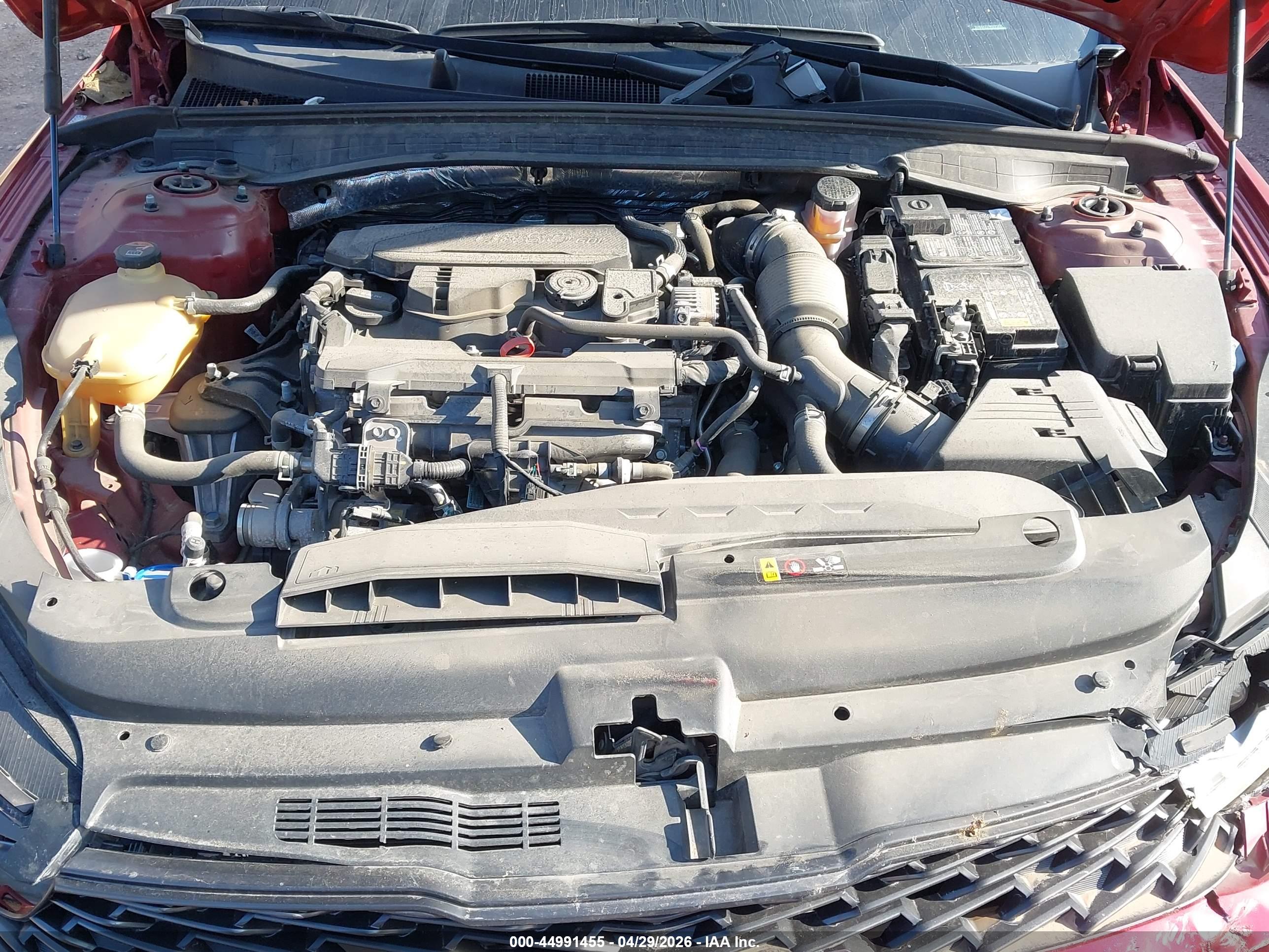 KIA K5 image 10