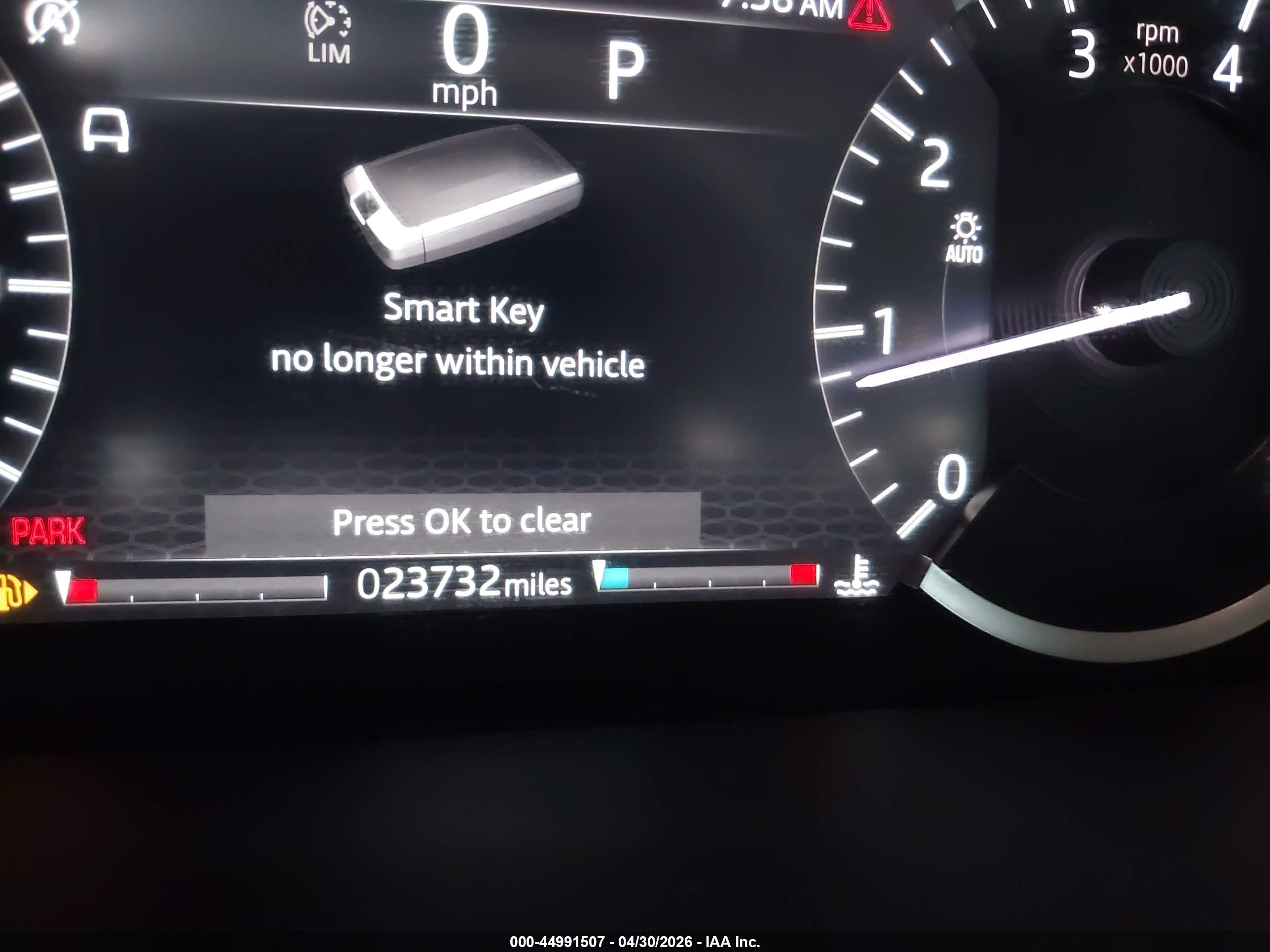 LAND ROVER image 7