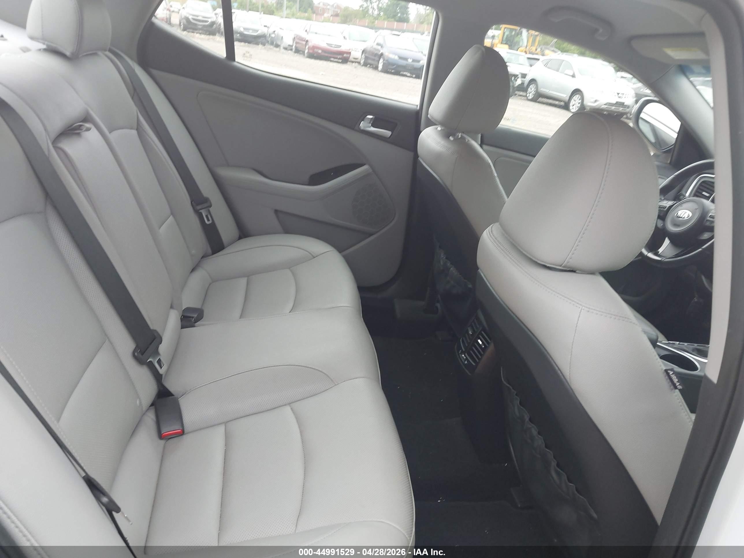 KIA OPTIMA image 8