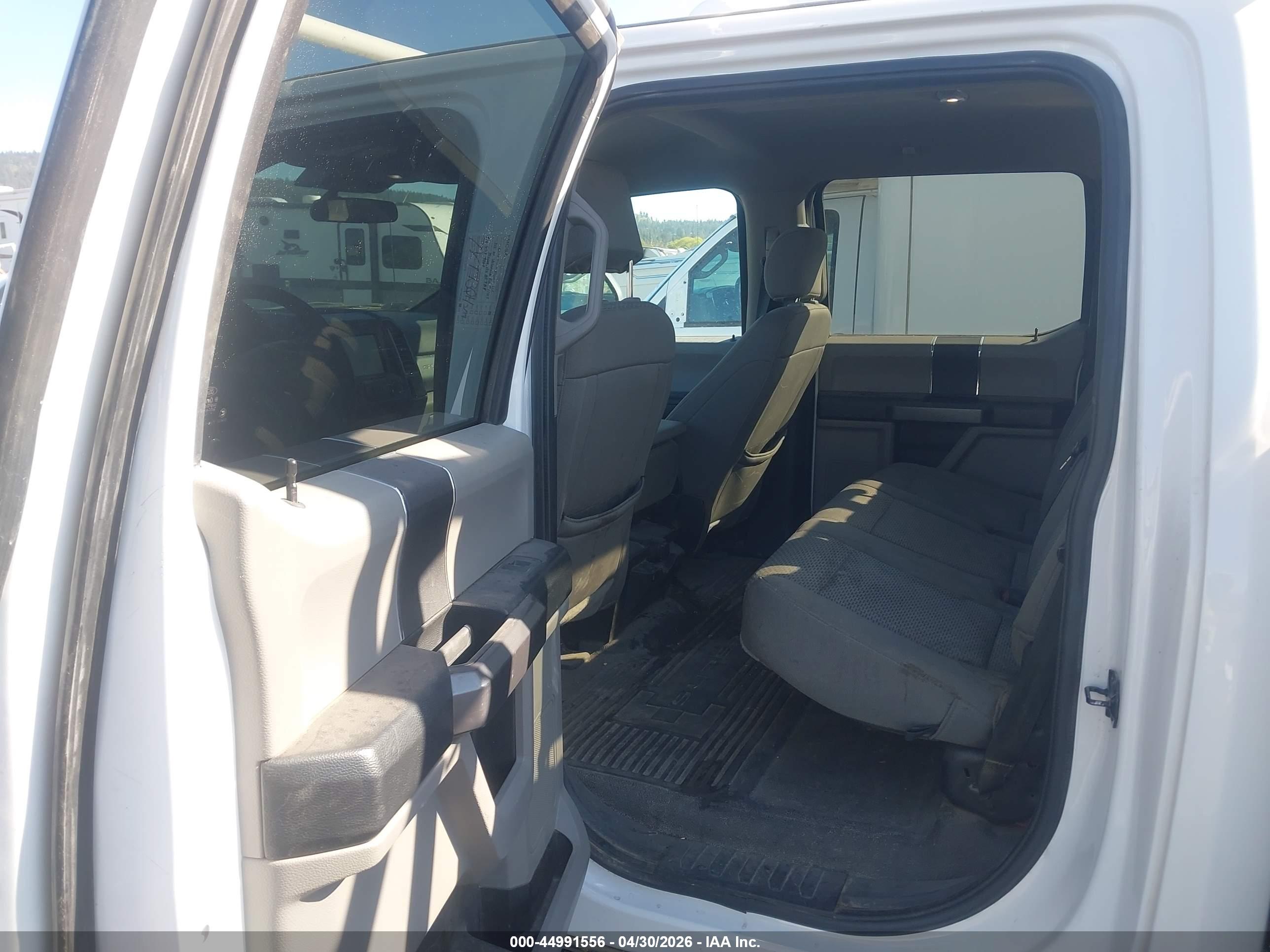 FORD F-350 image 7