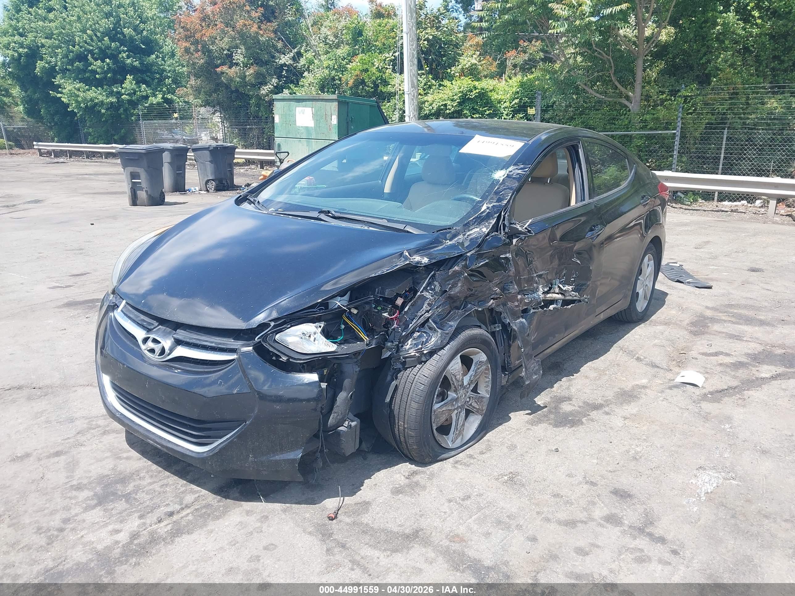 HYUNDAI ELANTRA image 2