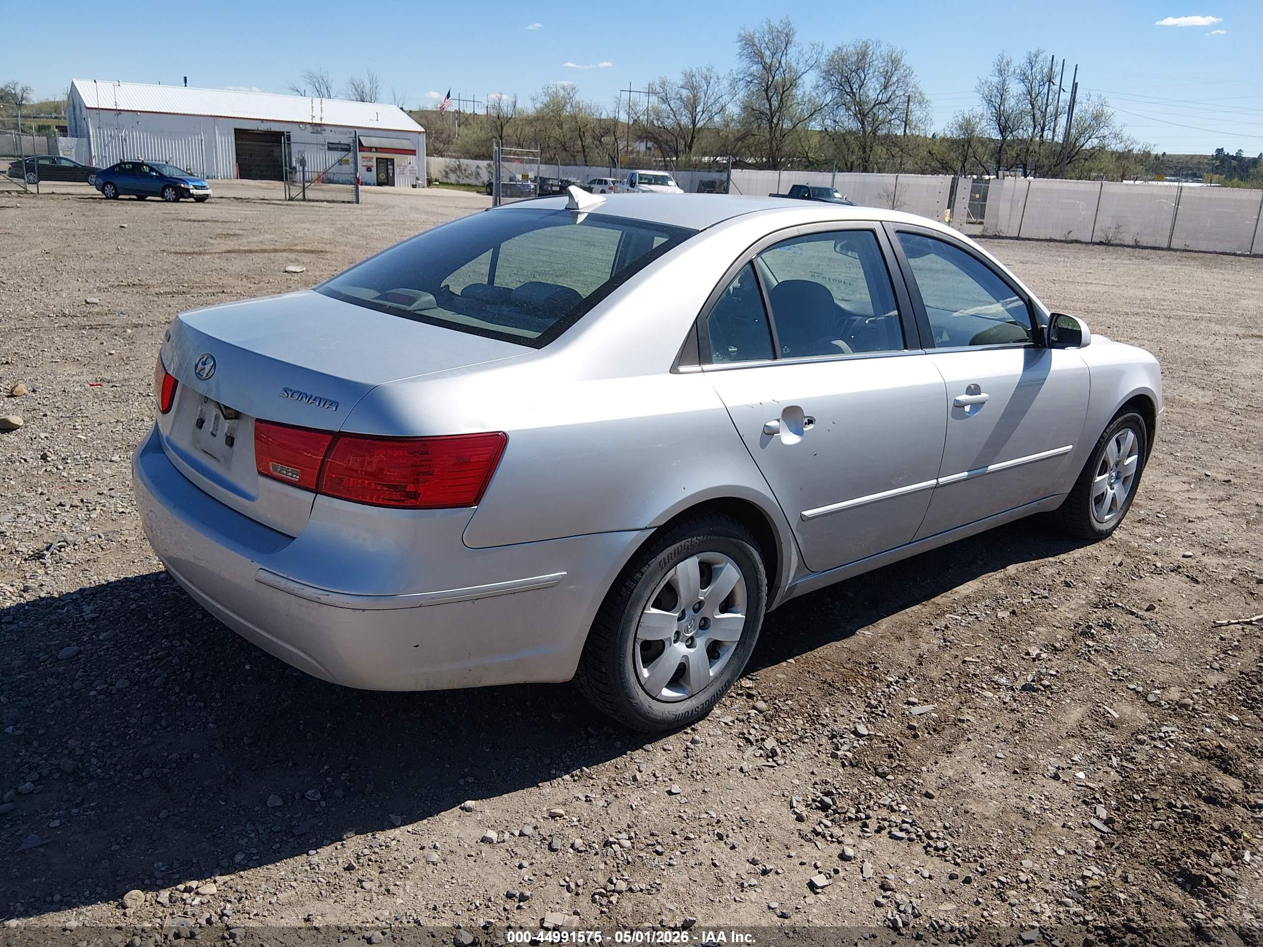 HYUNDAI SONATA image 4