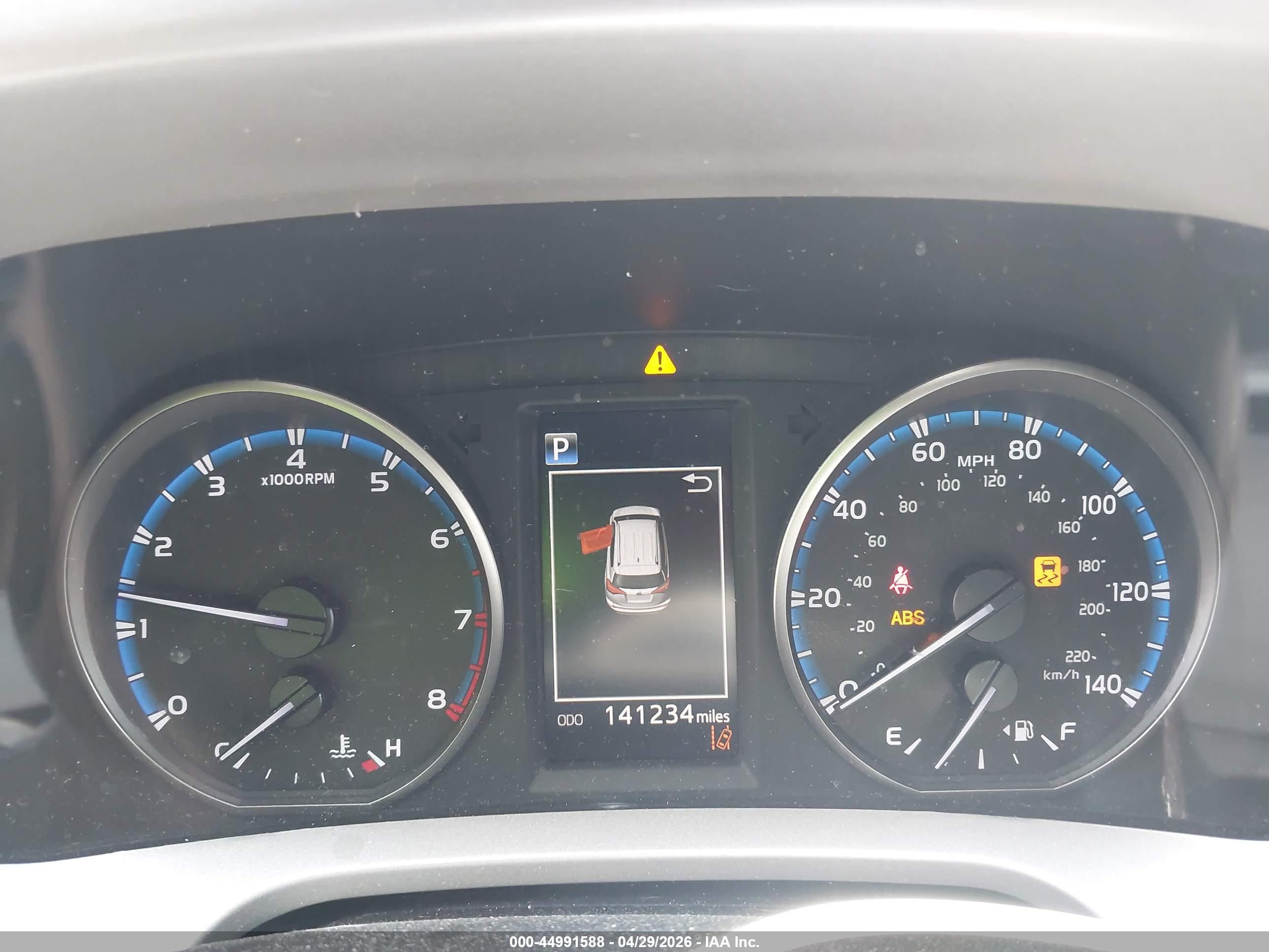 TOYOTA RAV4 image 7