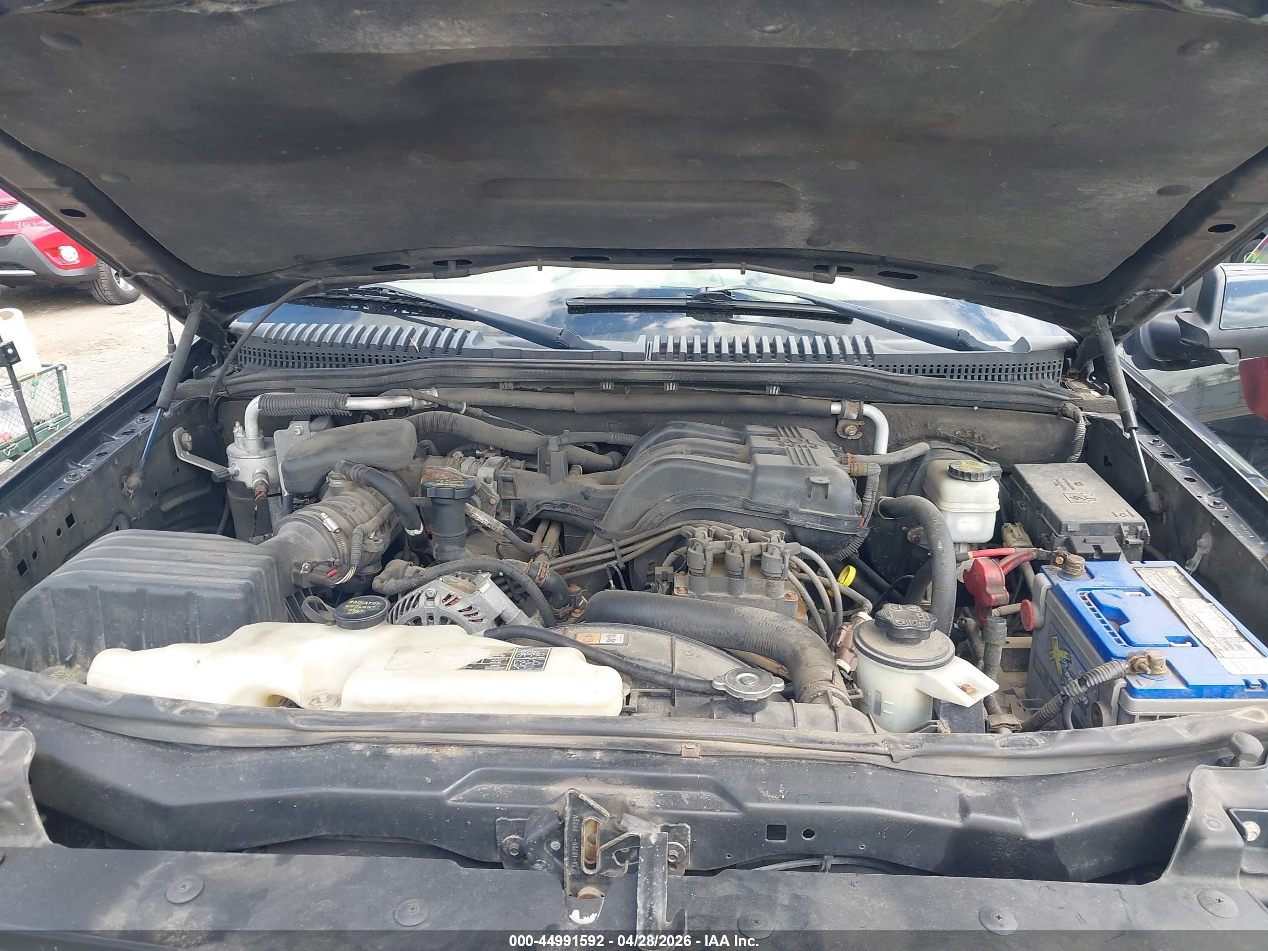 FORD EXPLORER image 10