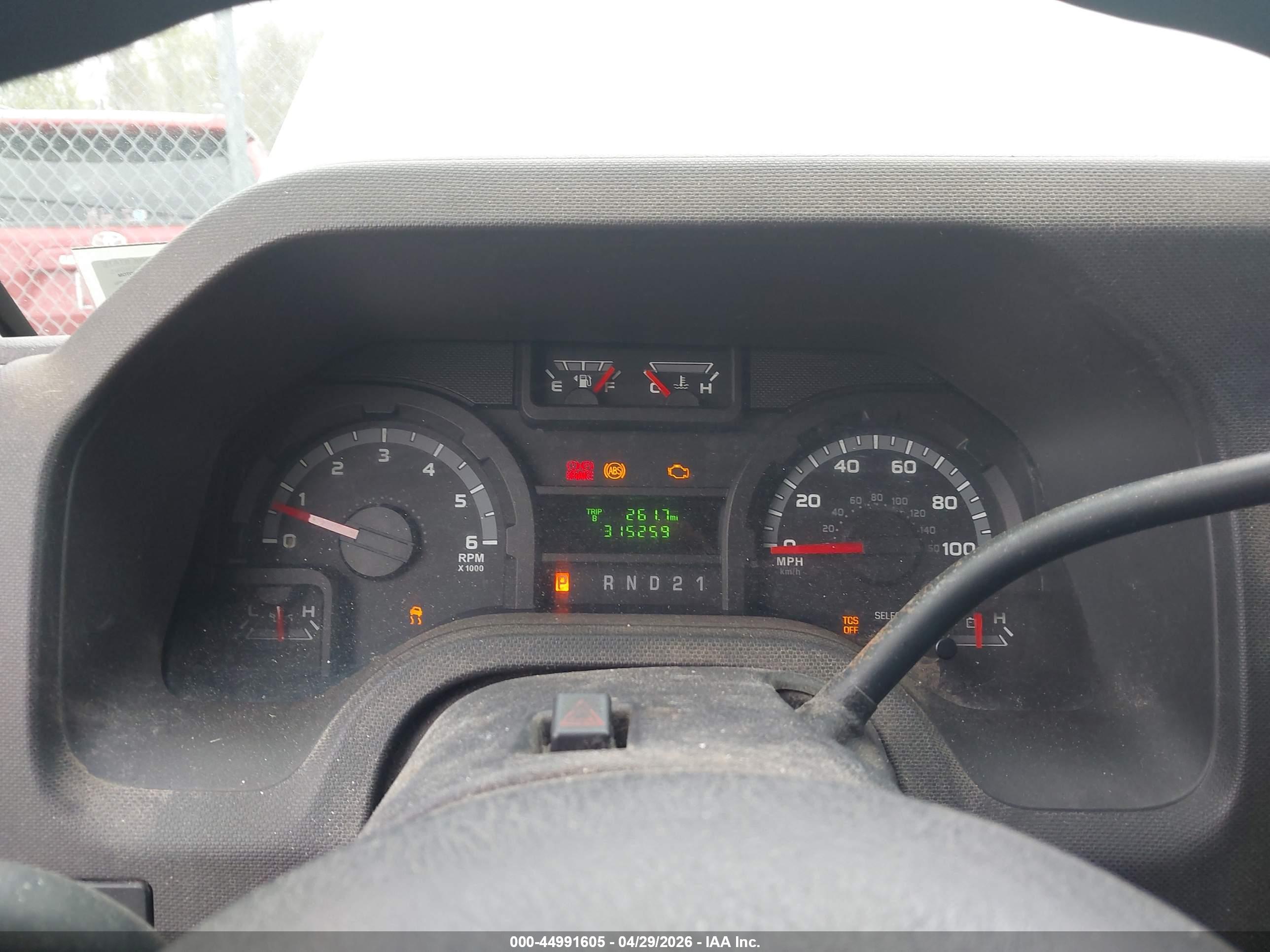 FORD E-250 image 7