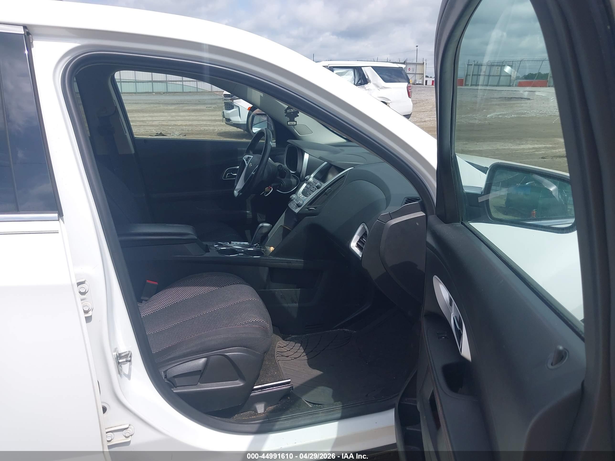CHEVROLET EQUINOX image 5