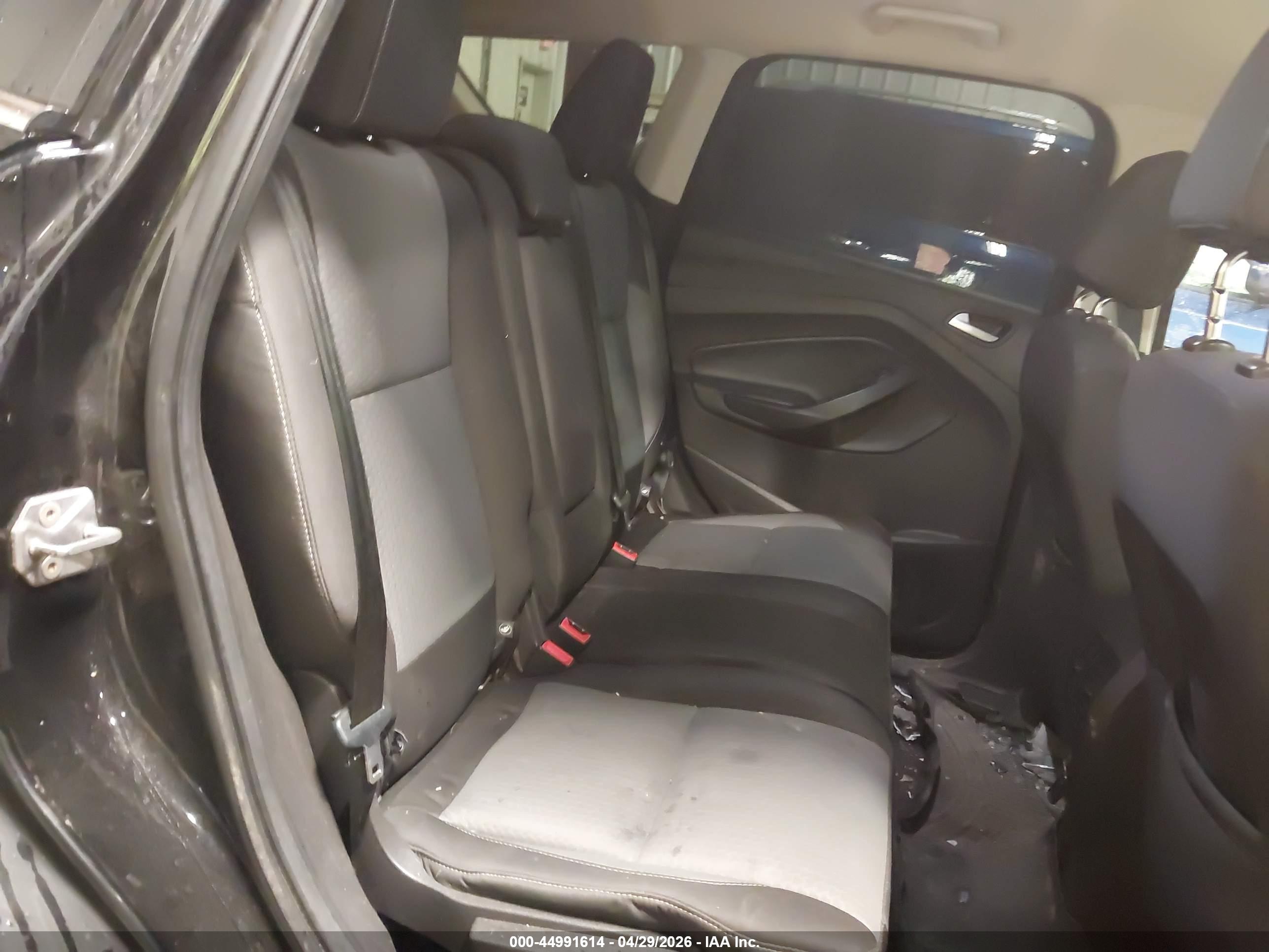 FORD ESCAPE image 8