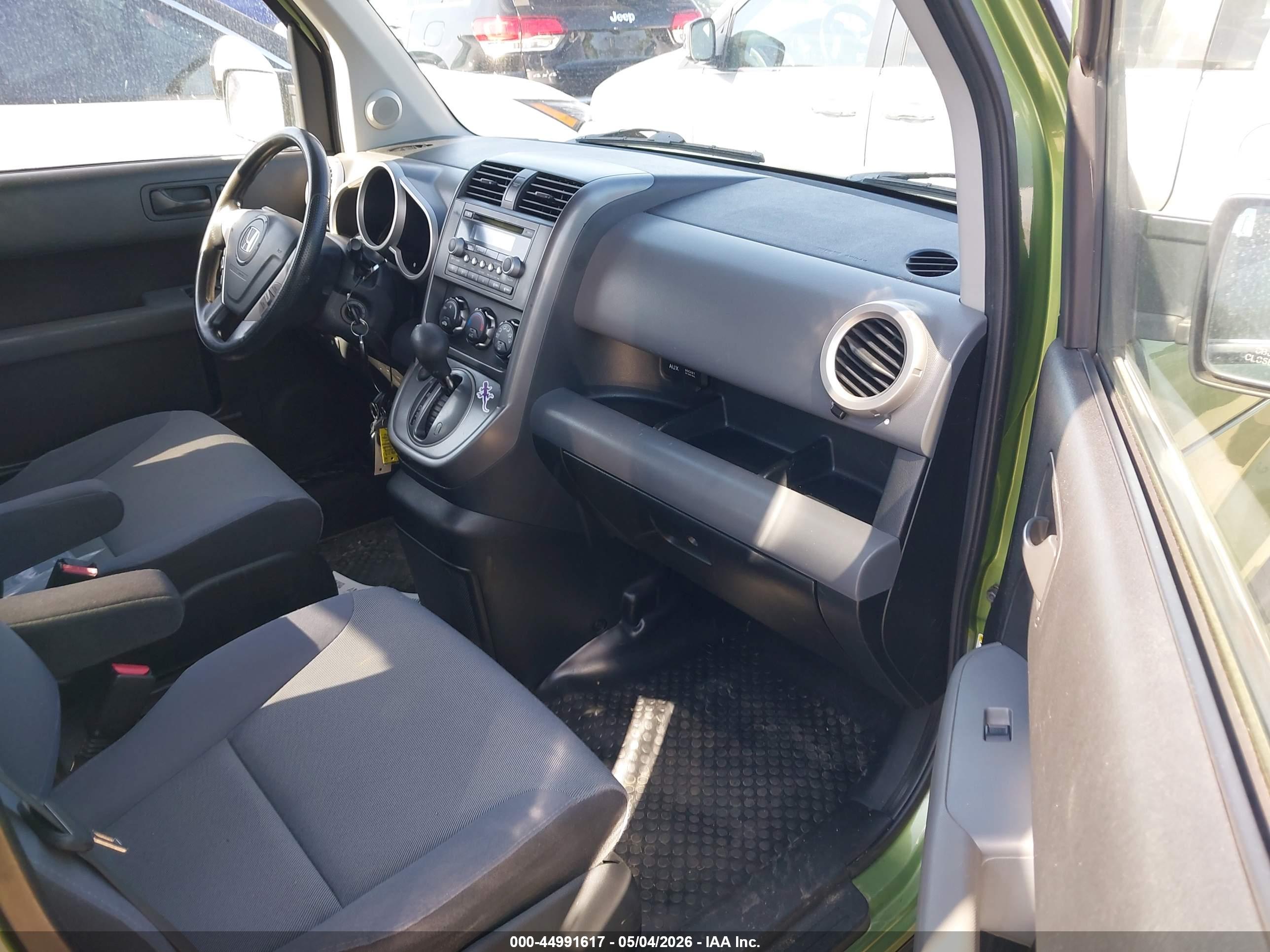 HONDA ELEMENT image 5