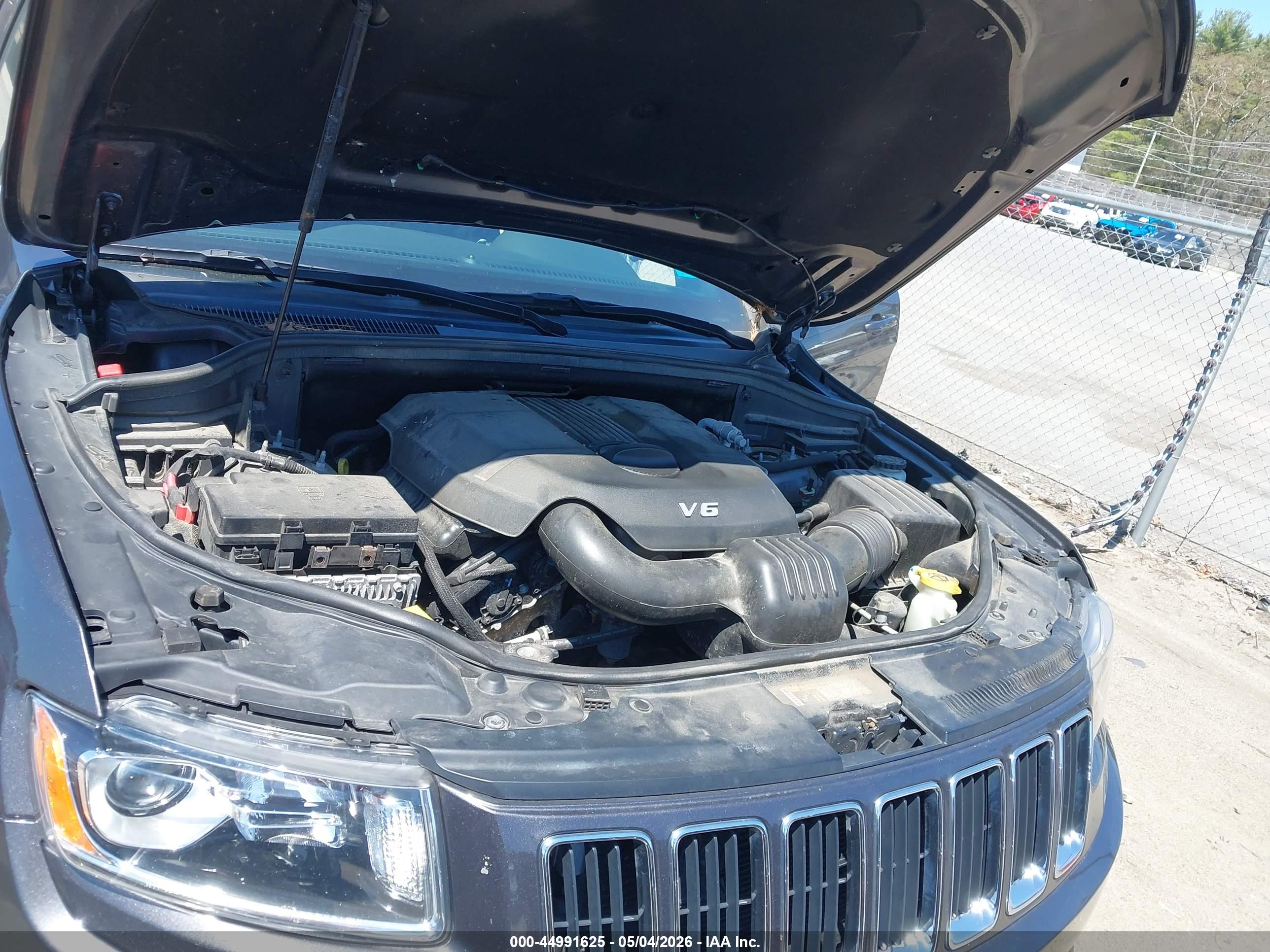 JEEP GRAND image 6
