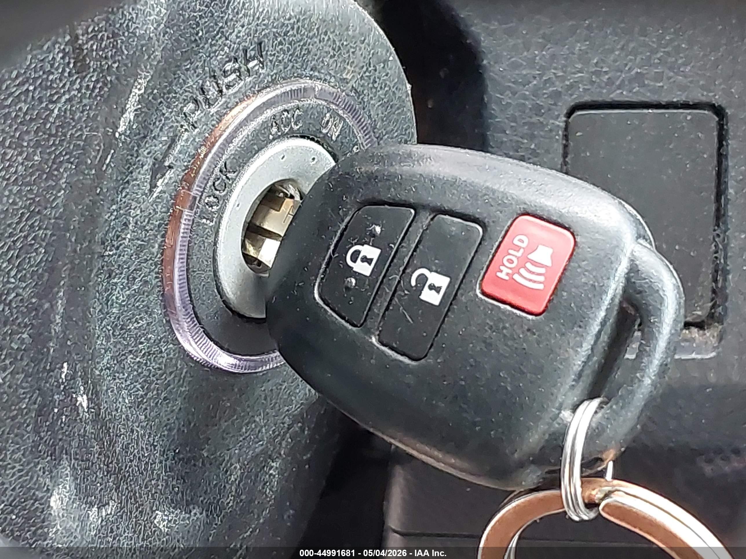 TOYOTA RAV4 image 11