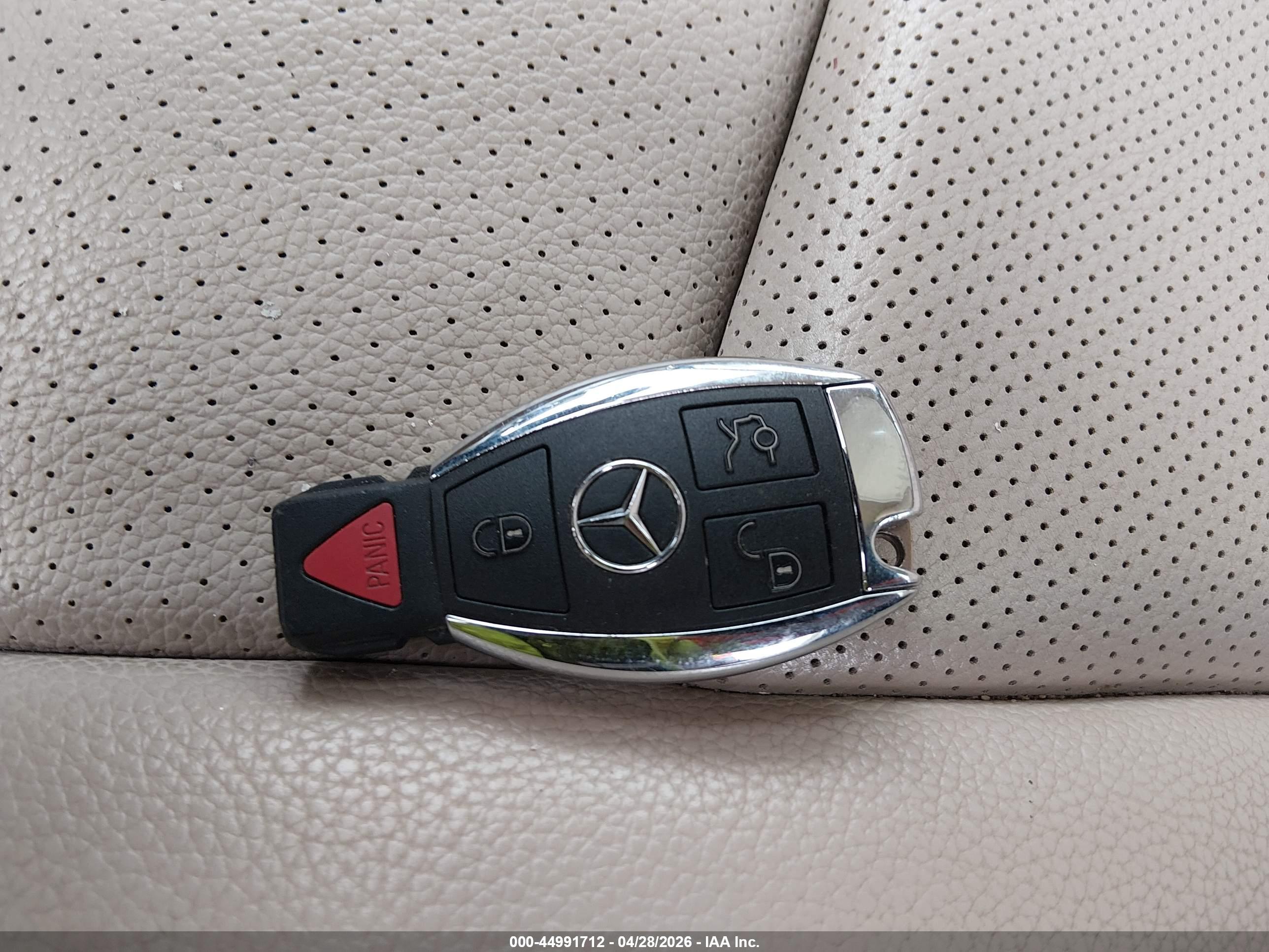 MERCEDES-BENZ C image 11