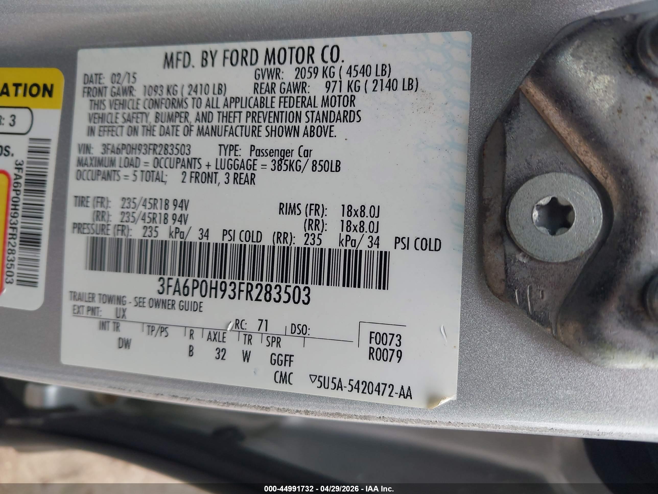 FORD FUSION image 9