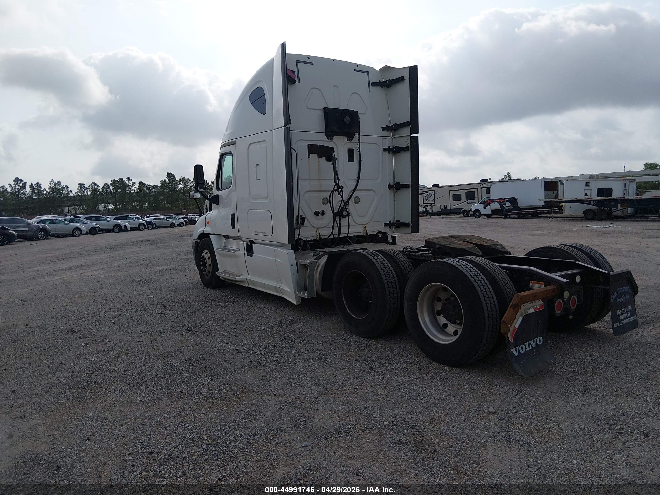 FREIGHTLINER CASCADIA image 3