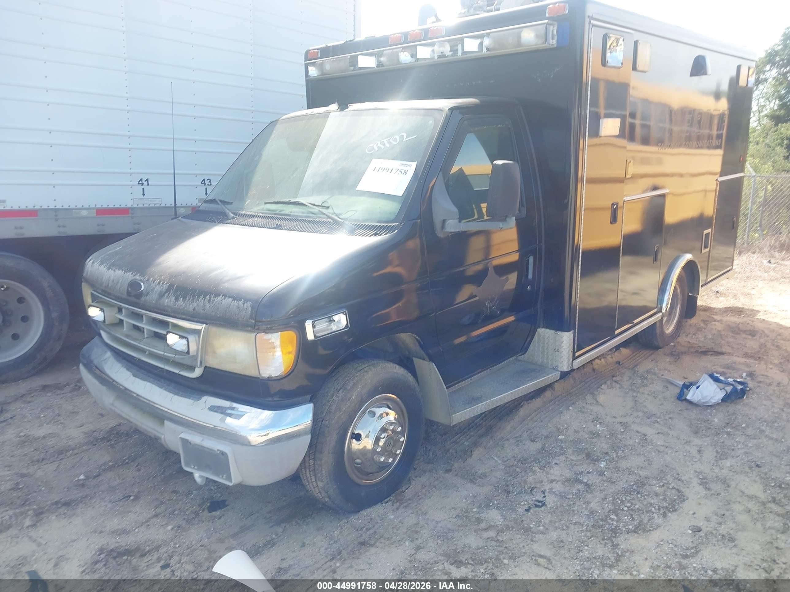 FORD E-350 image 2