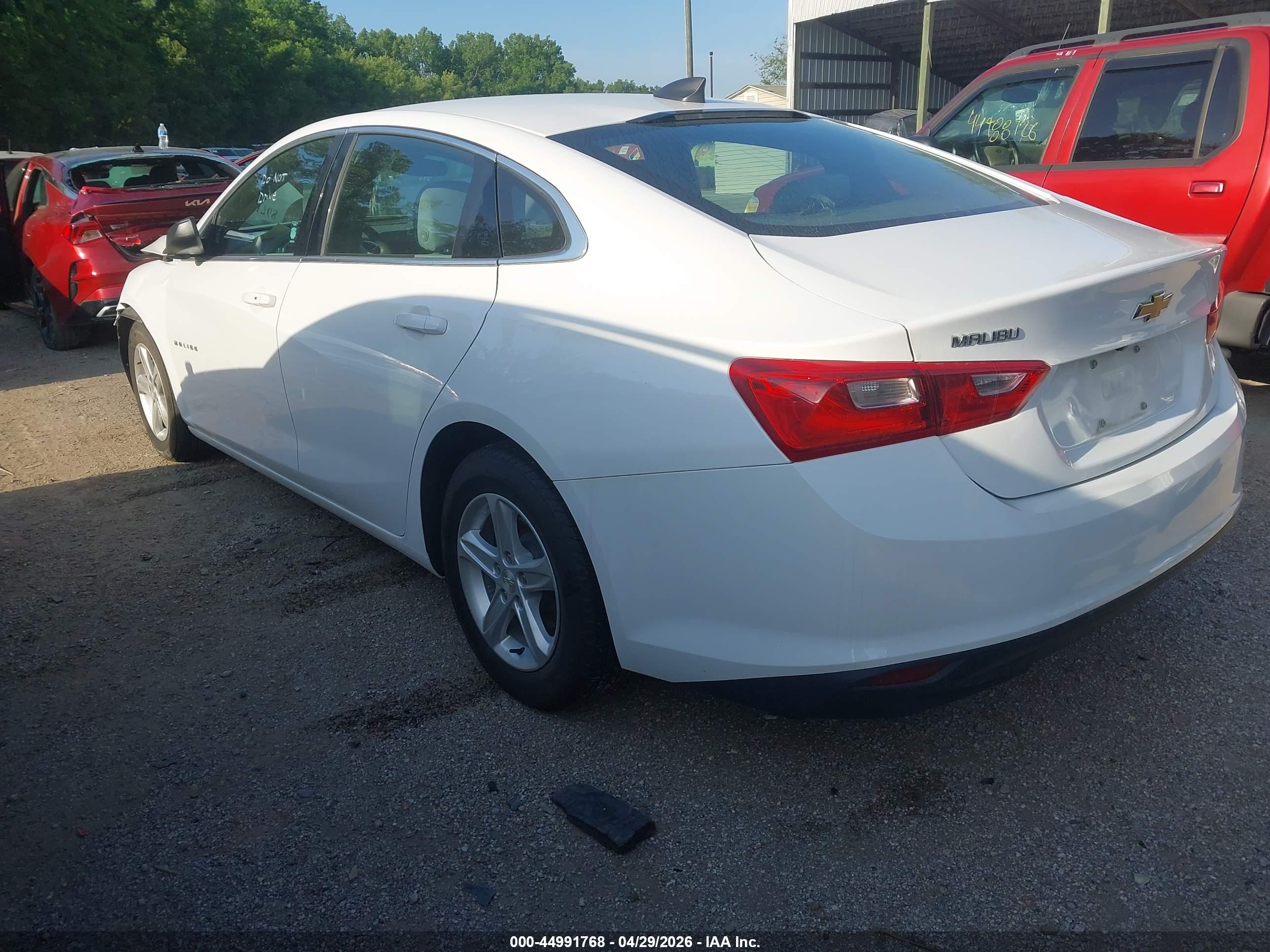 CHEVROLET MALIBU image 3