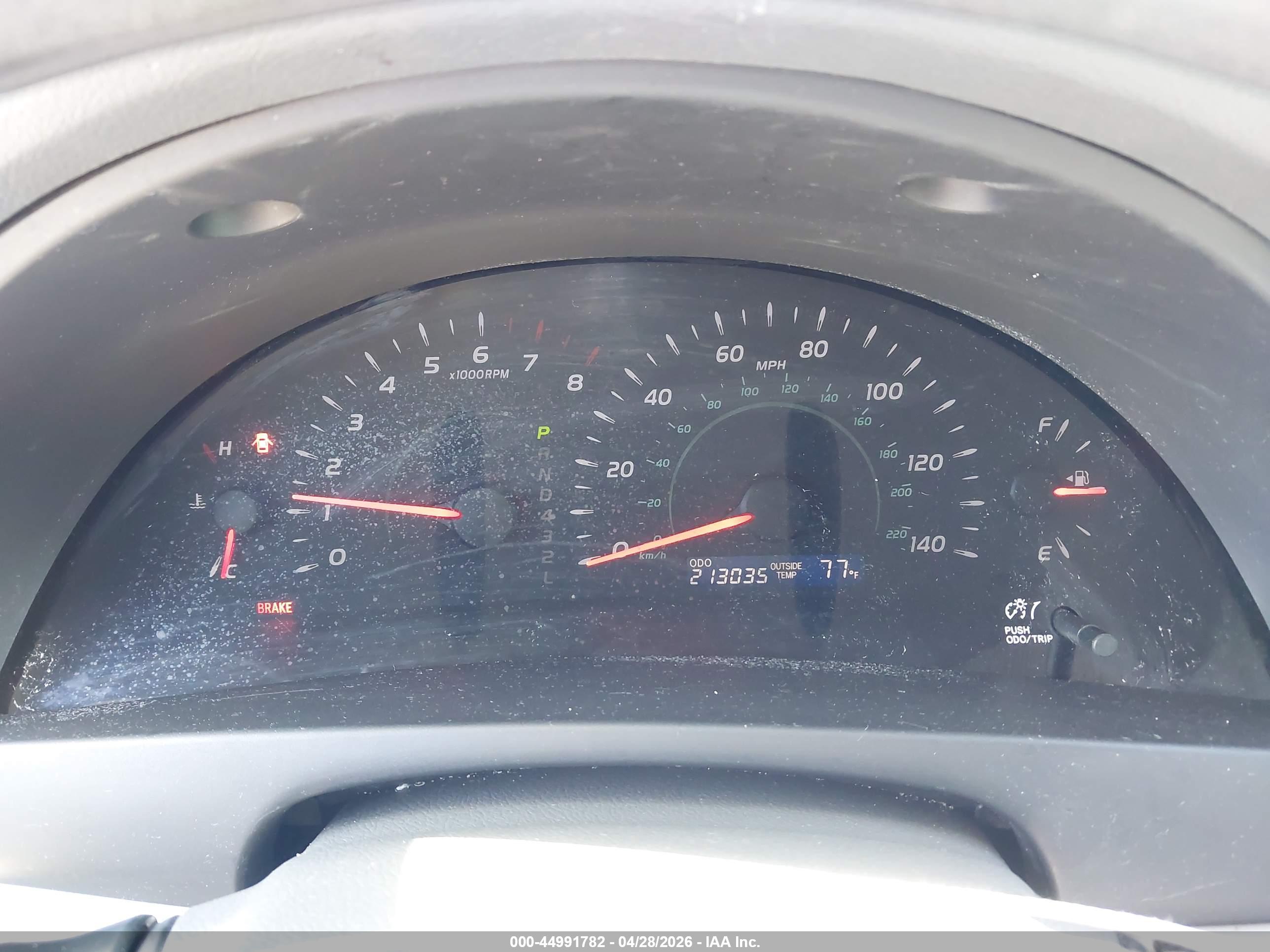 TOYOTA CAMRY image 7