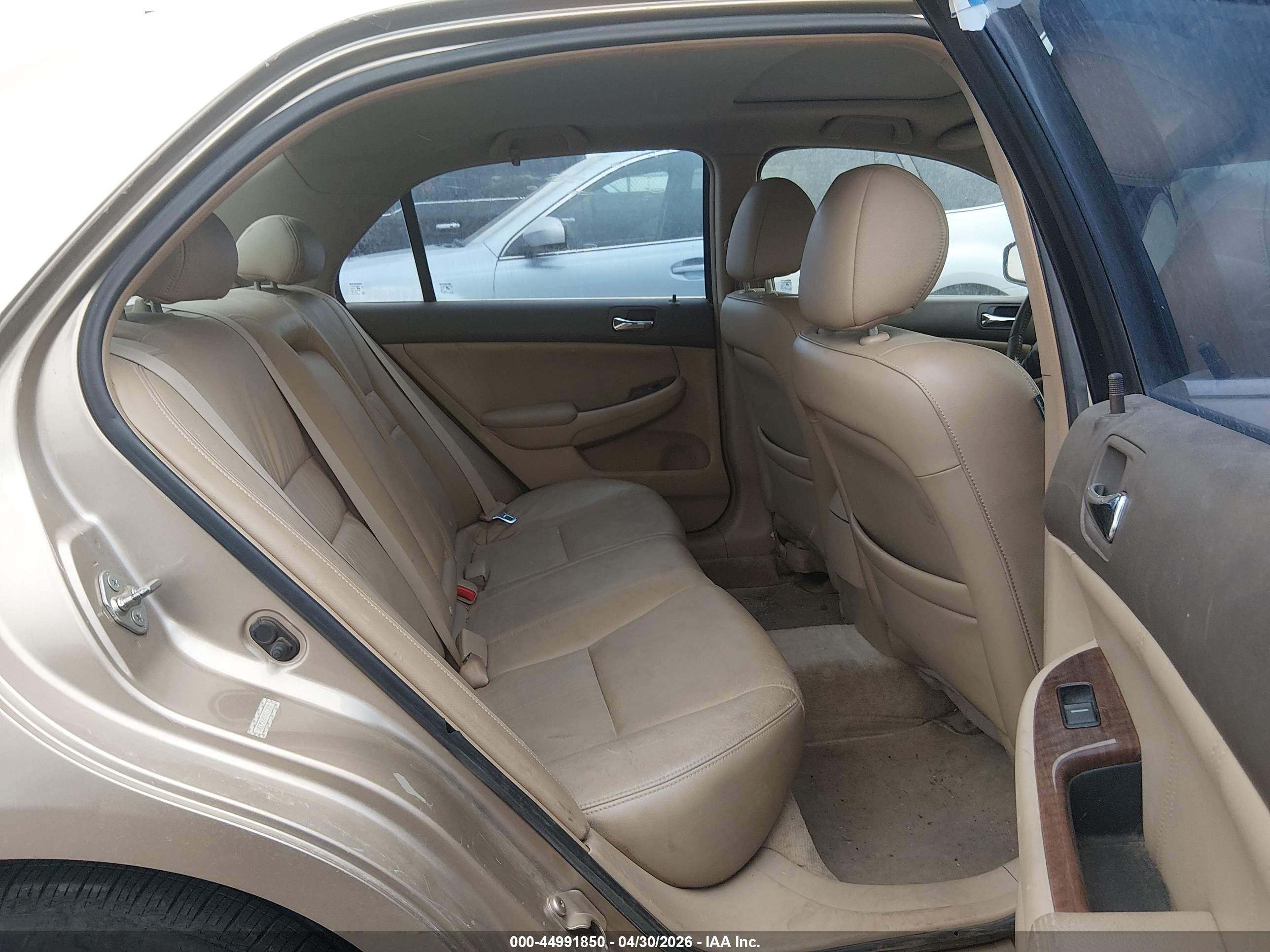 HONDA ACCORD image 8