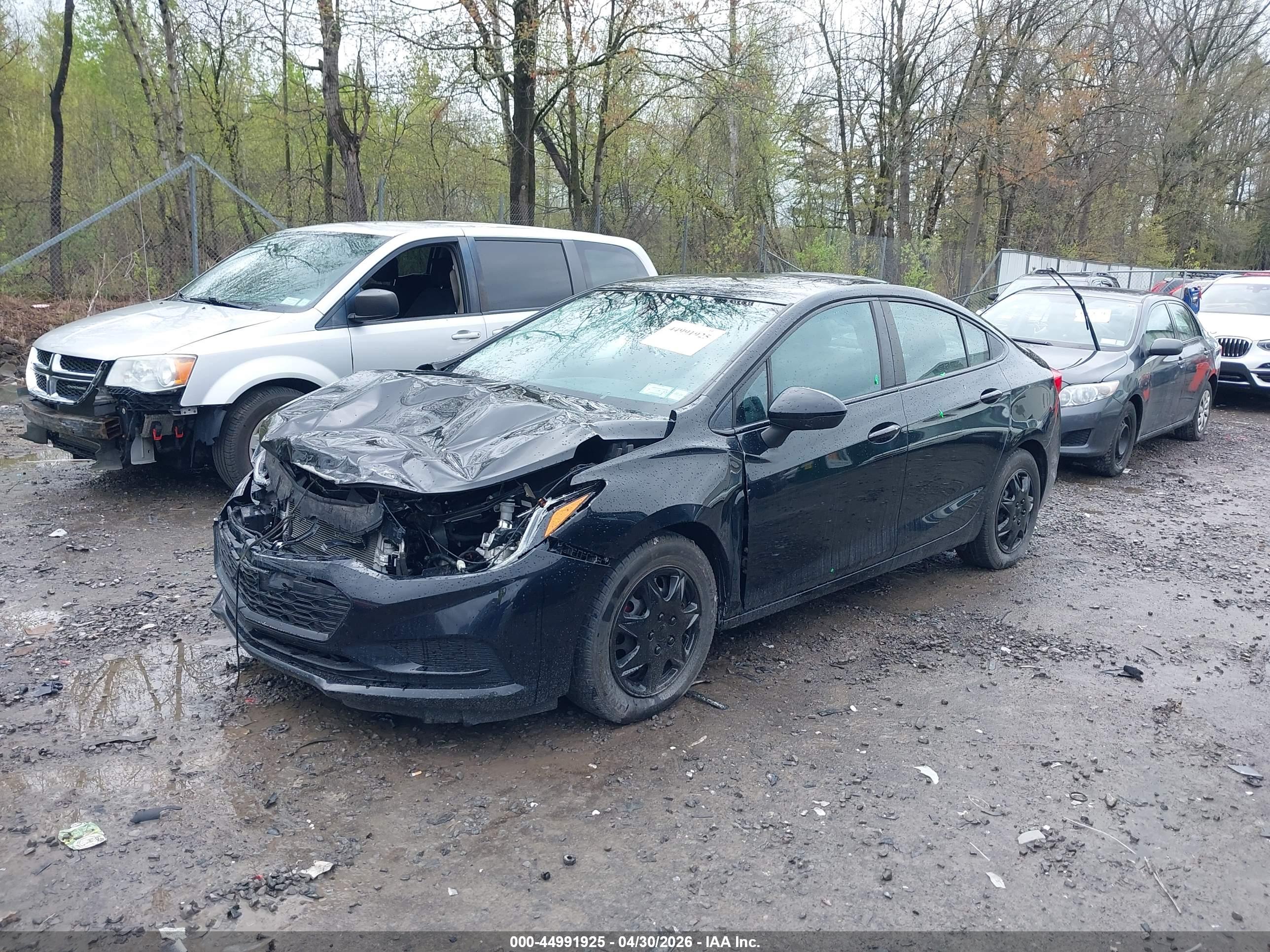 CHEVROLET CRUZE image 2
