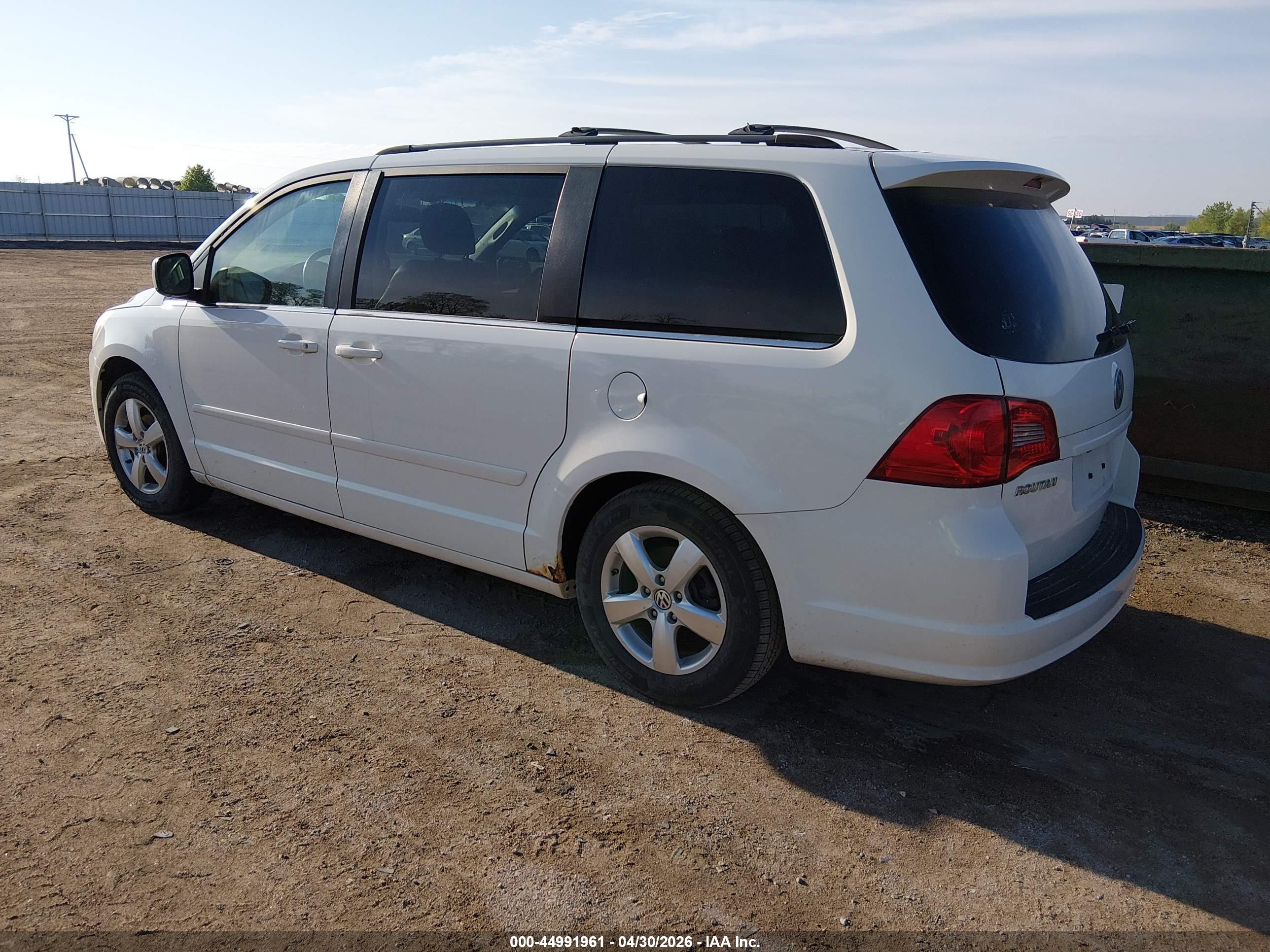 VOLKSWAGEN ROUTAN image 3