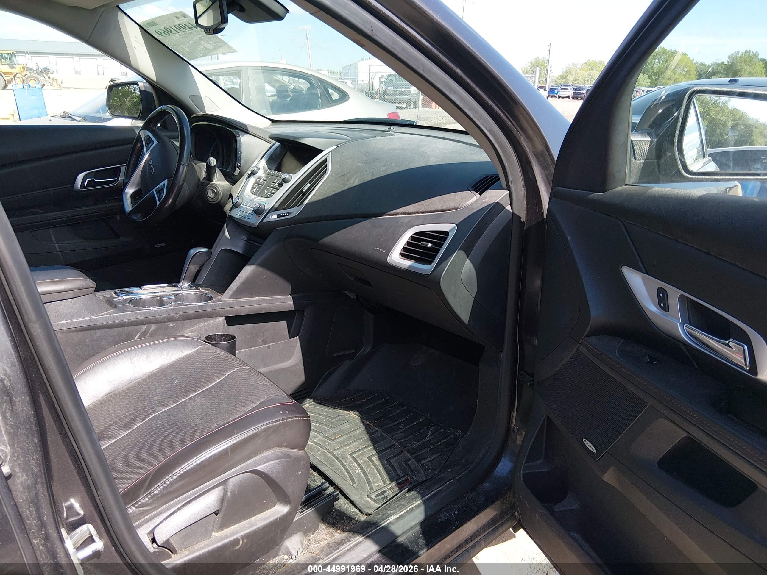 GMC TERRAIN image 5