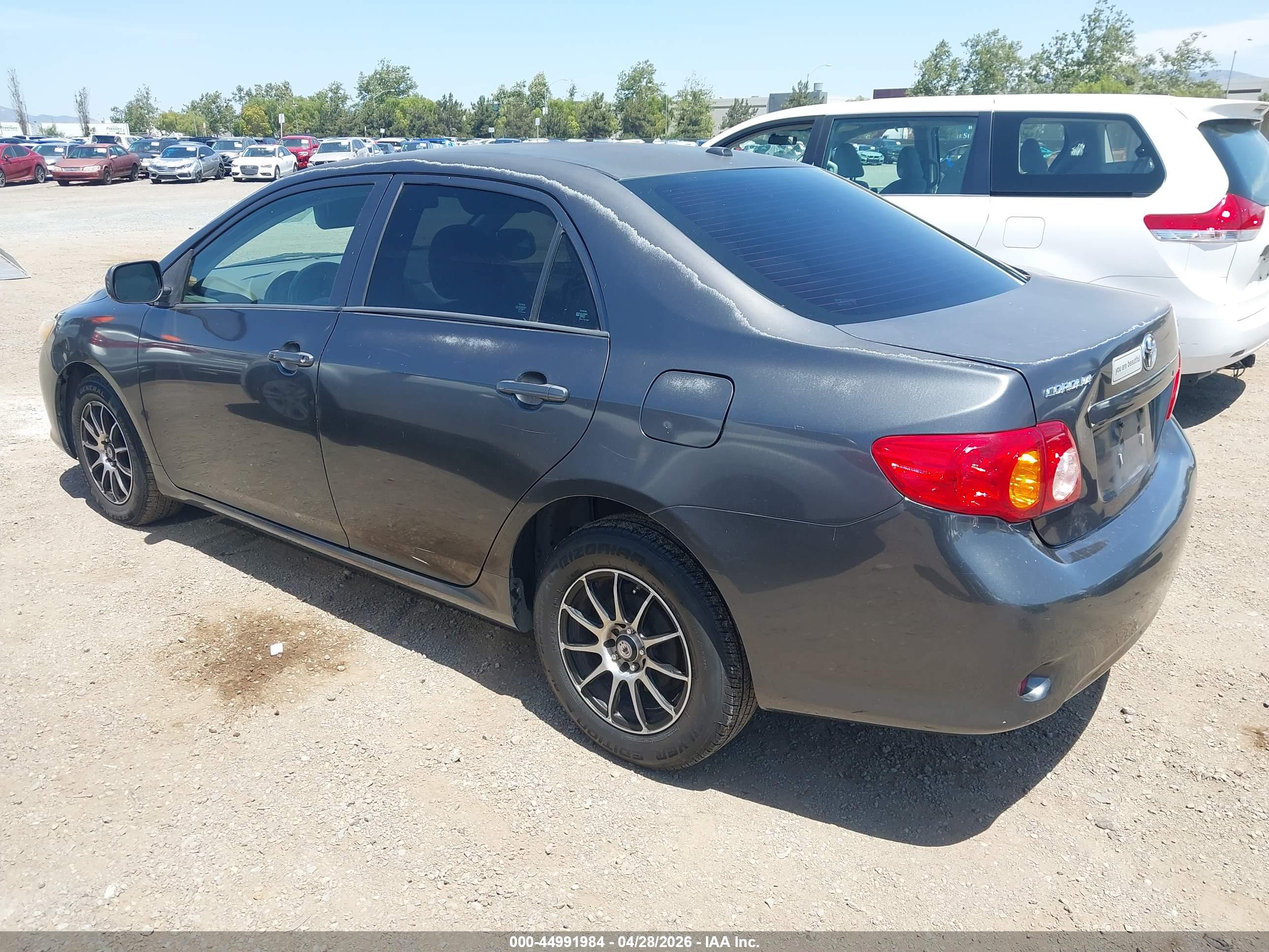 TOYOTA COROLLA image 3