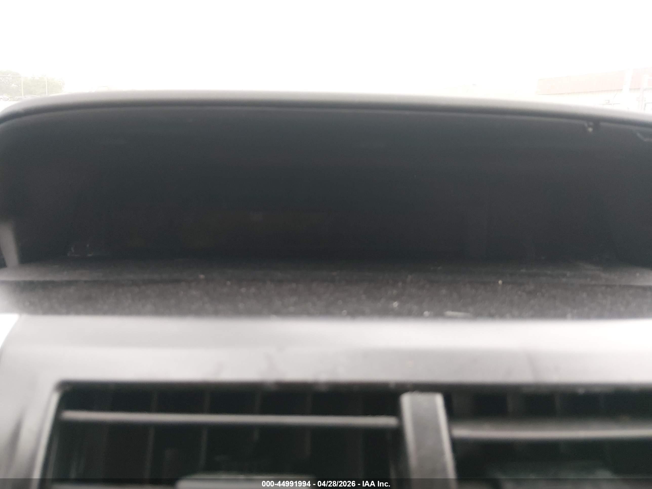 TOYOTA PRIUS image 7
