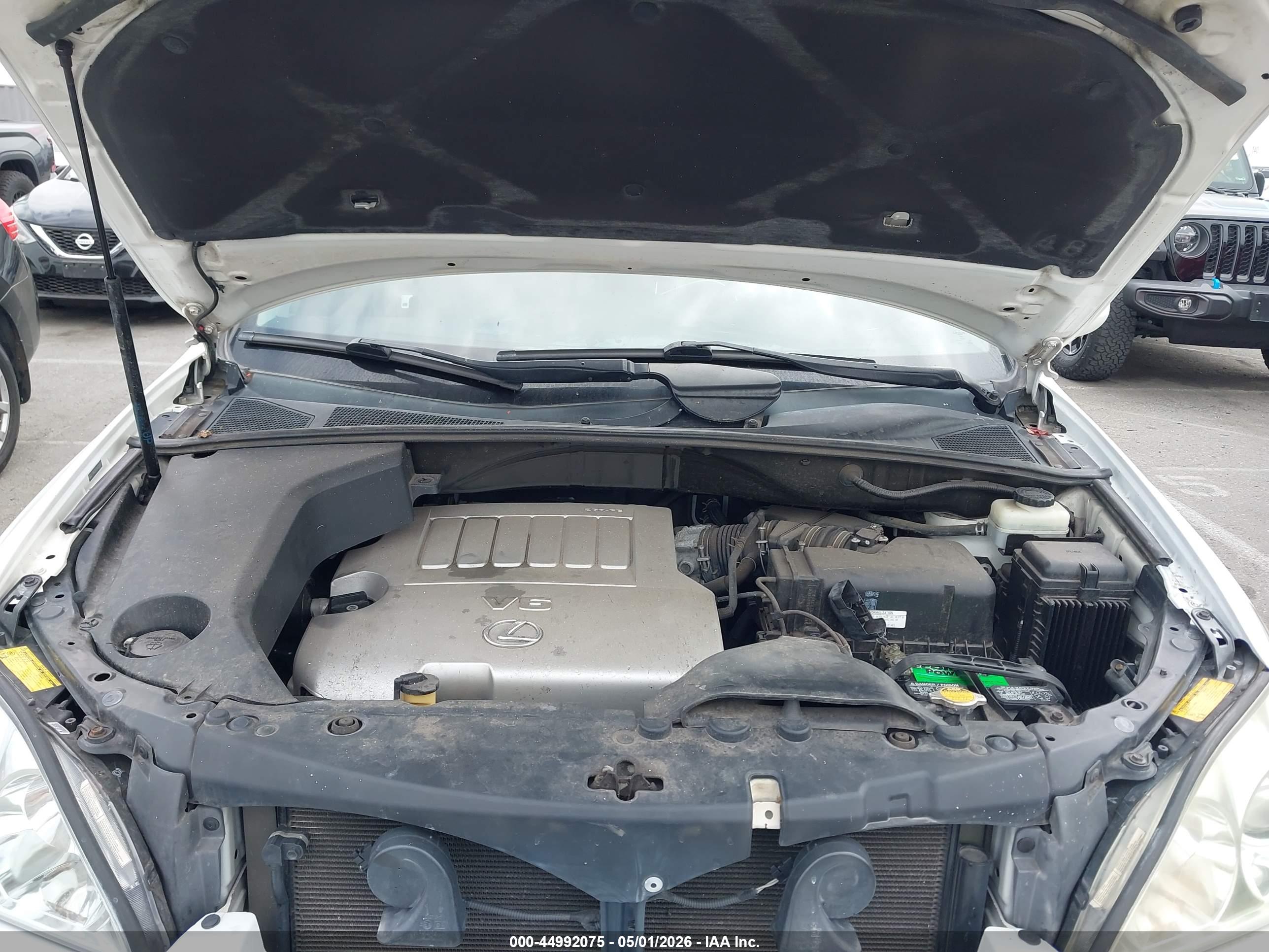 LEXUS RX image 10