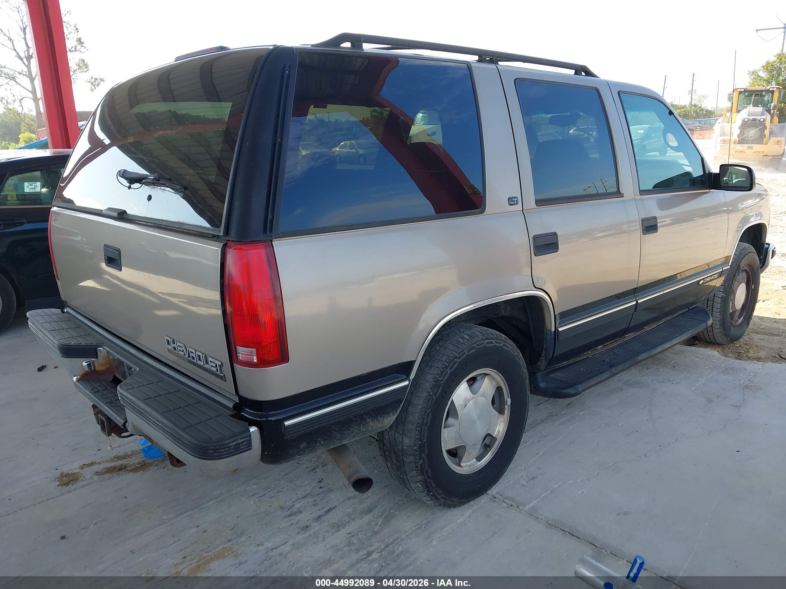 CHEVROLET TAHOE image 4