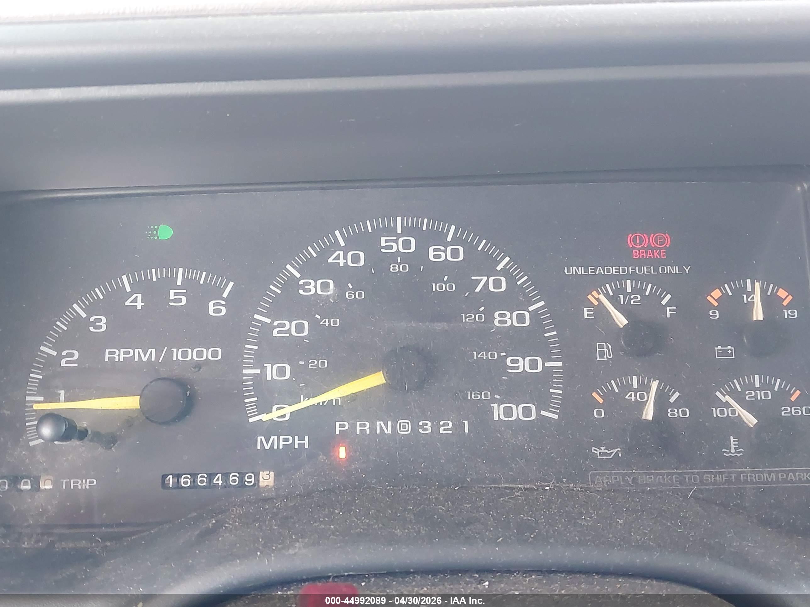 CHEVROLET TAHOE image 7