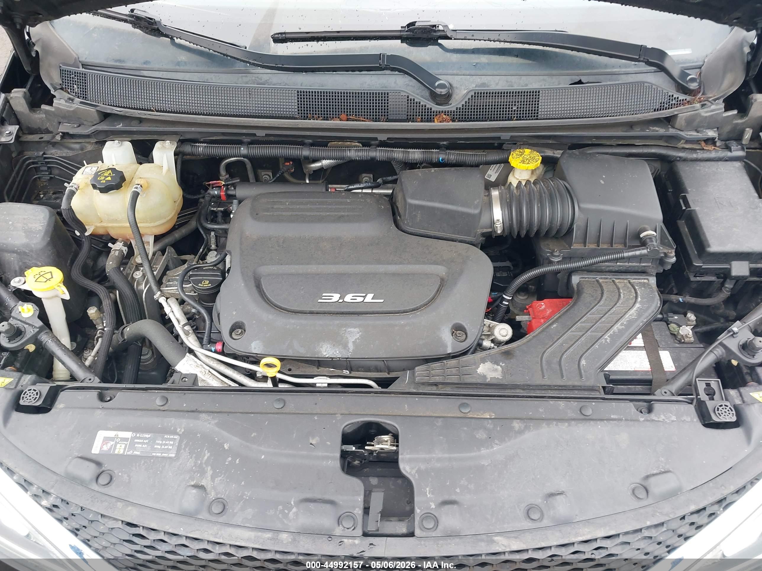 CHRYSLER PACIFICA image 10