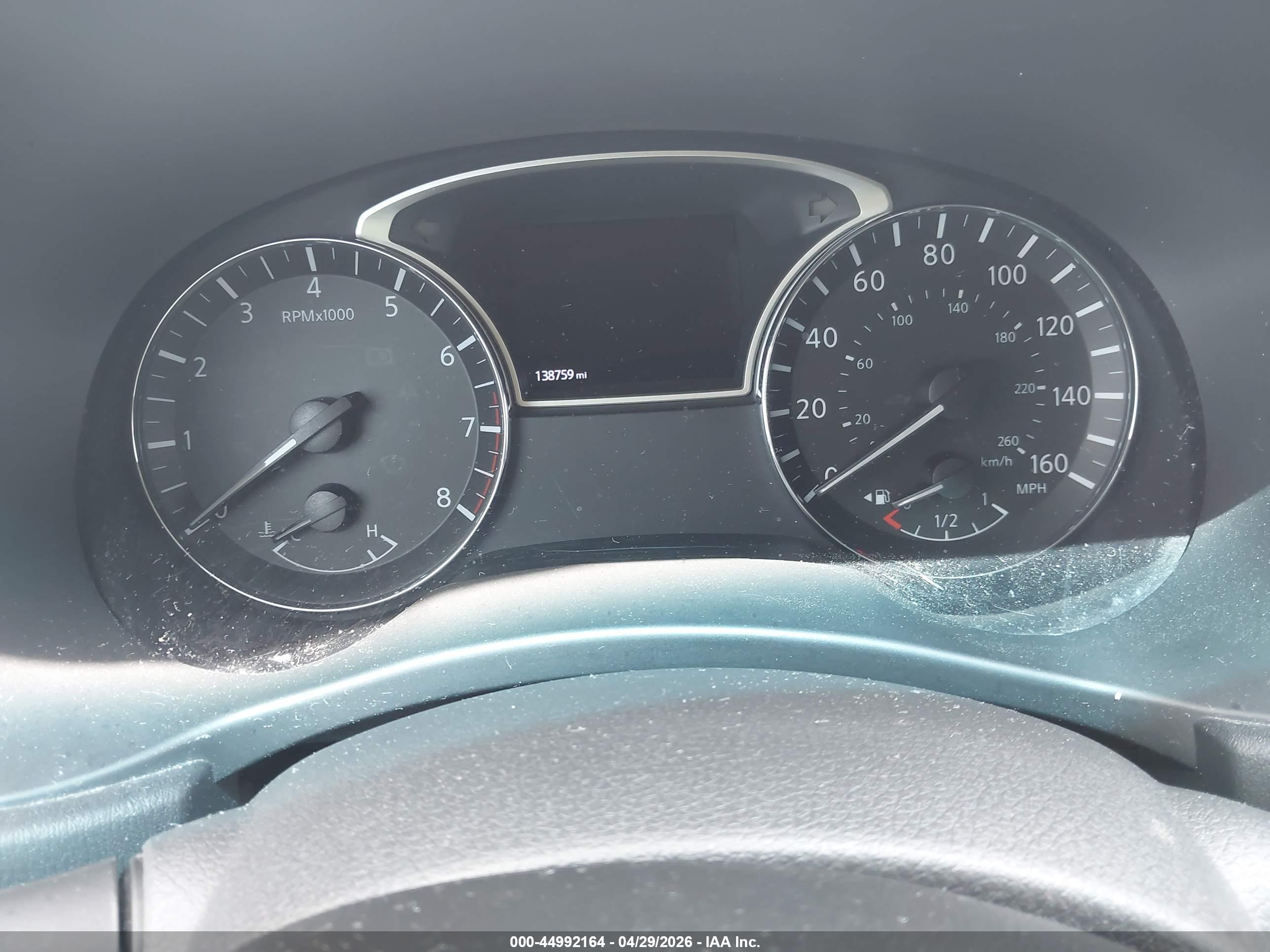 NISSAN PATHFINDER image 7