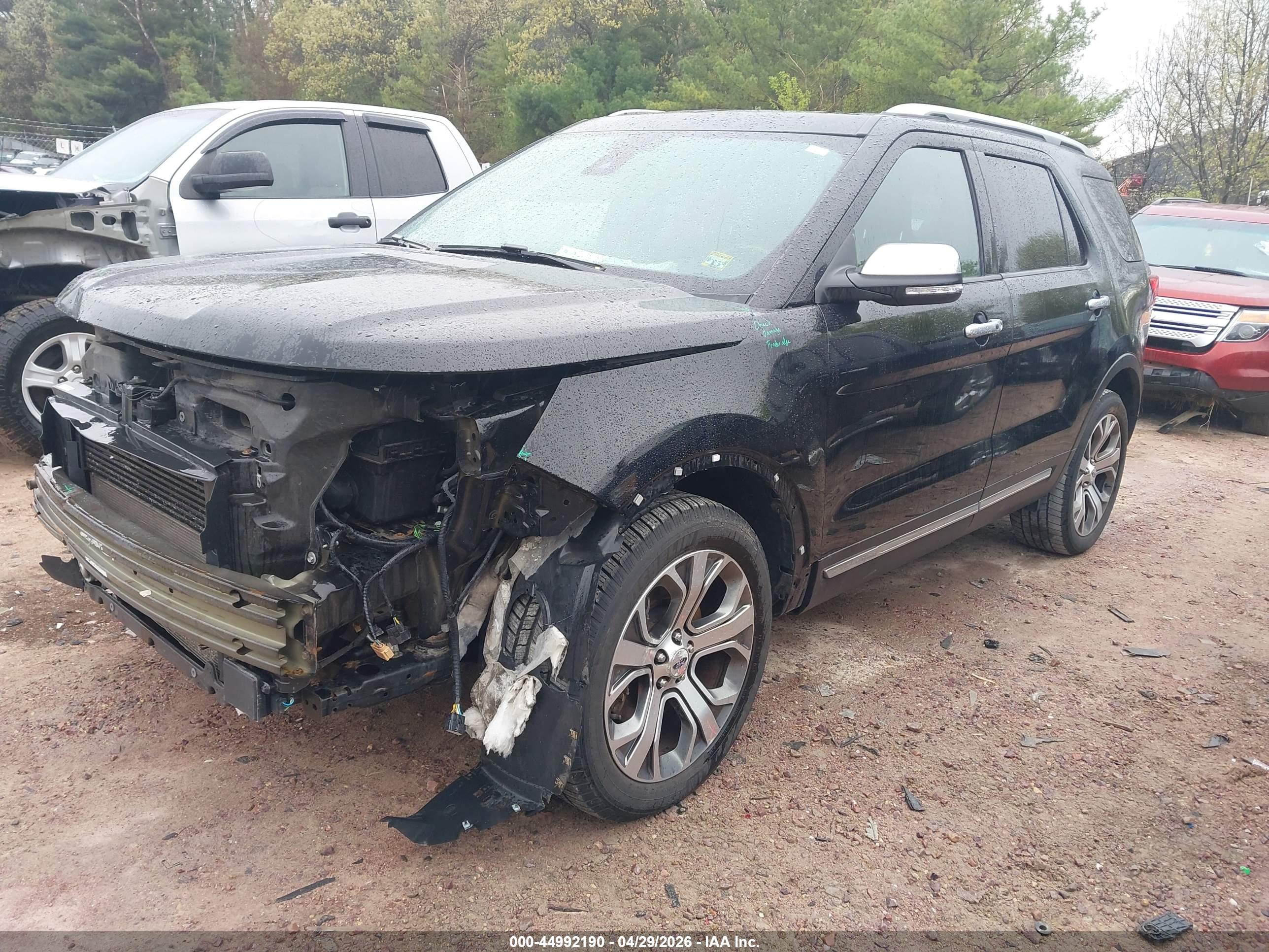 FORD EXPLORER image 2
