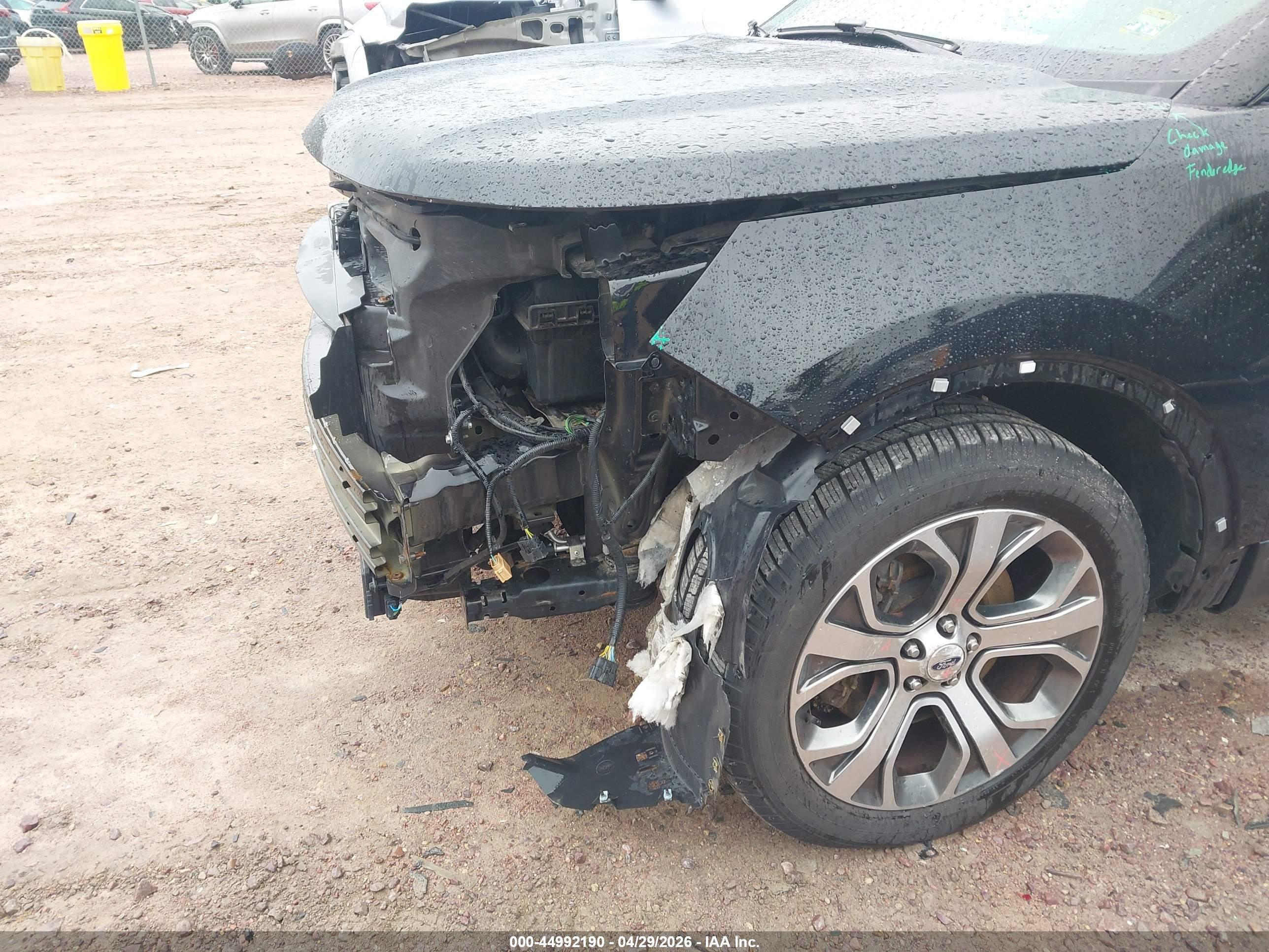 FORD EXPLORER image 6