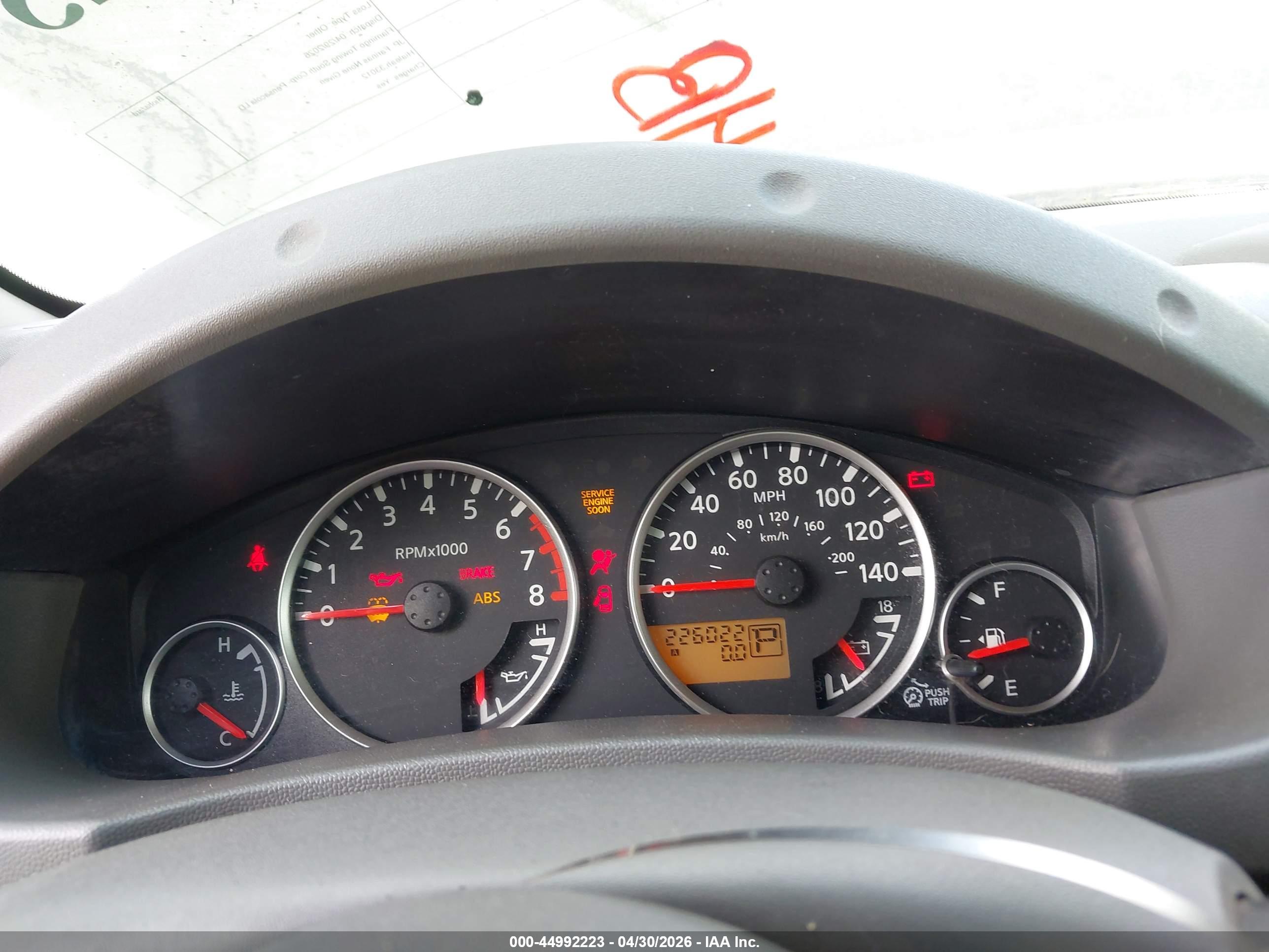 NISSAN FRONTIER image 7